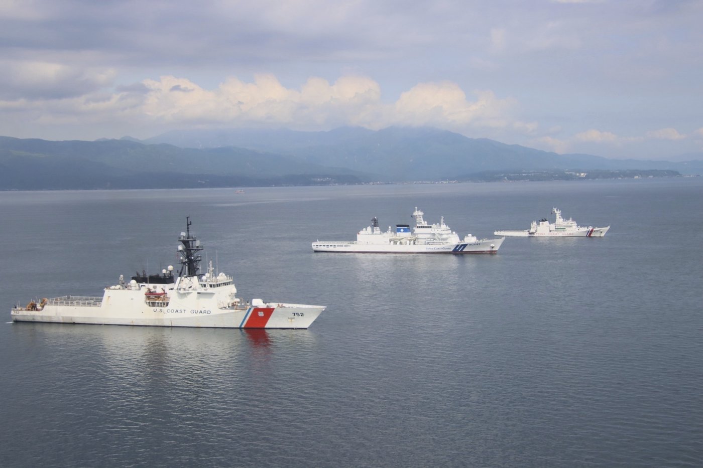 Japan hosts coast guard drills with US and Philippines as sea tensions rise | iNFOnews.ca