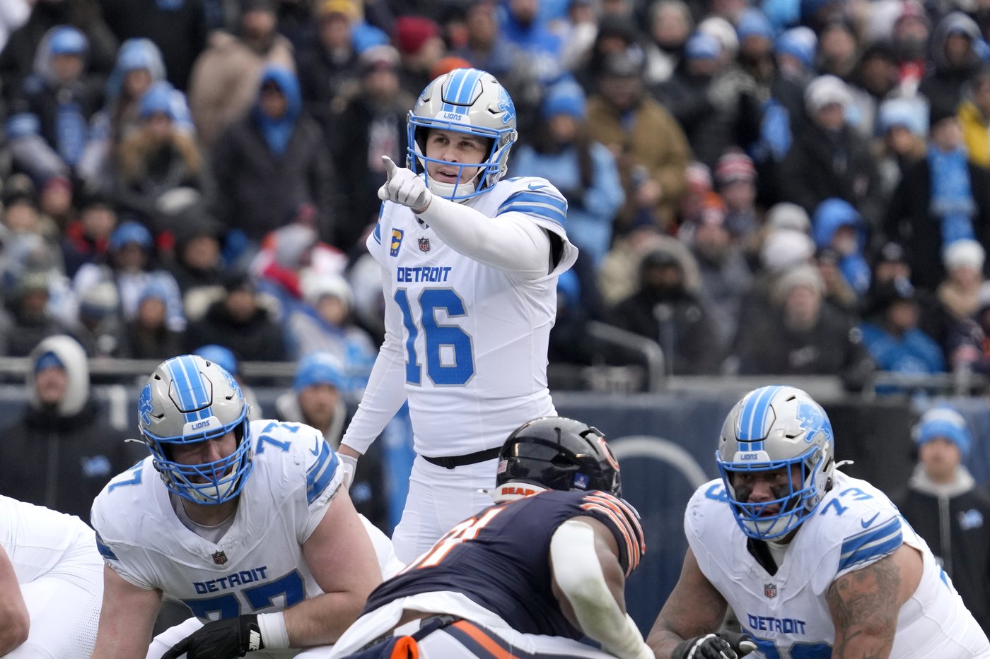 Goff and Lions execute fake-fumble trick play, taking inspiration from Packers | iNFOnews.ca Goff and Lions execute fake-fumble trick play, taking inspiration from Packers | iNFOnews.ca