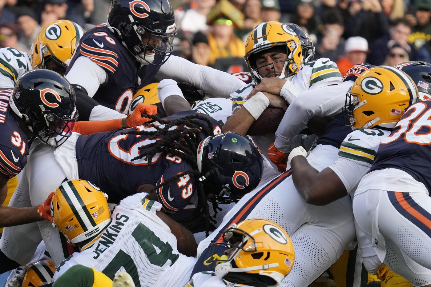 Packers seeking to fix red-zone struggles after narrow escape at Chicago | iNFOnews.ca