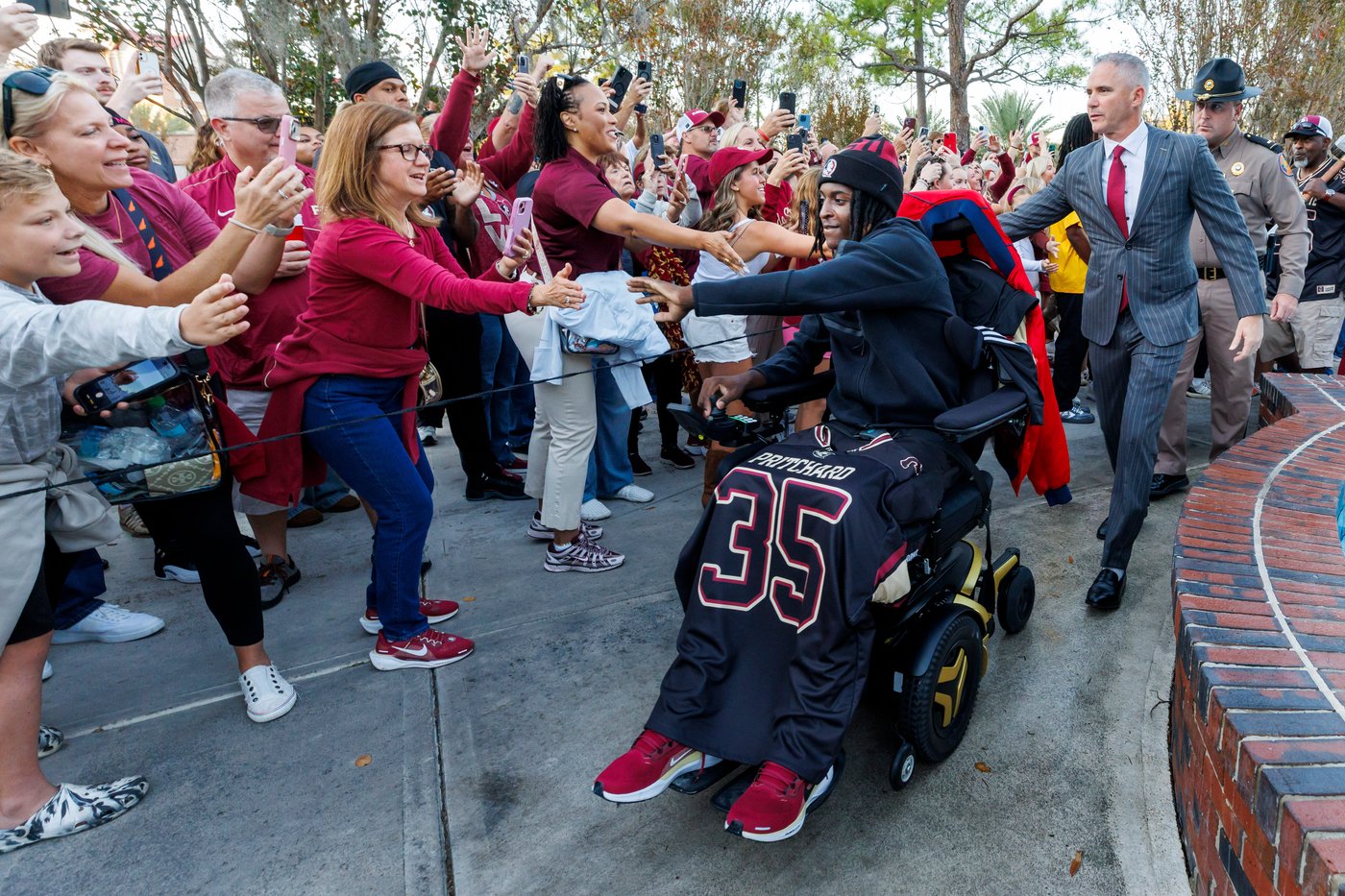 Father says Ethan Pritchard determined to walk, play football at Florida St. | iNFOnews.ca