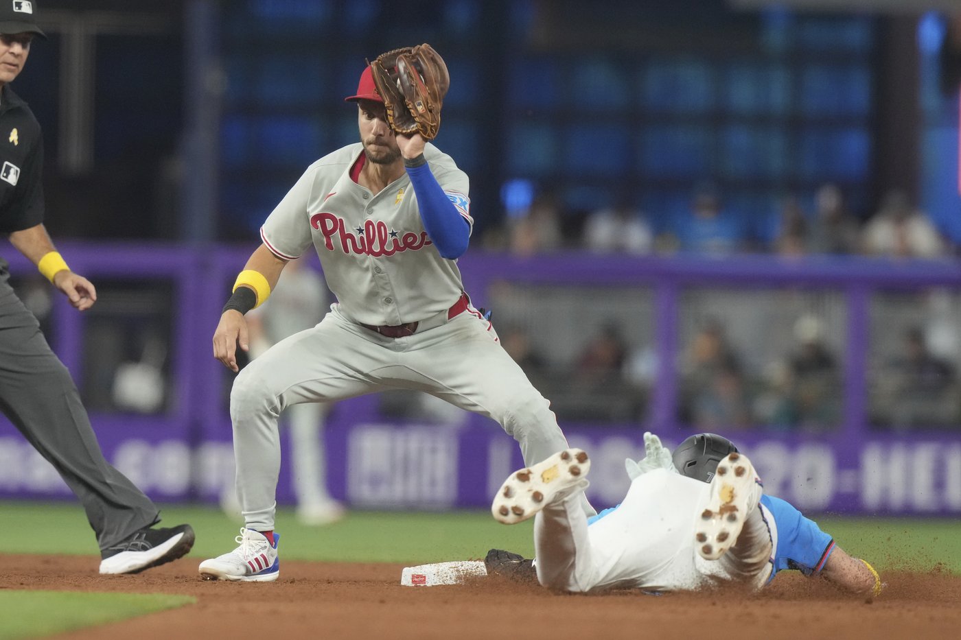 Phillies SS Trea Turner sidelined with a hamstring strain, could return in time for postseason | iNFOnews.ca