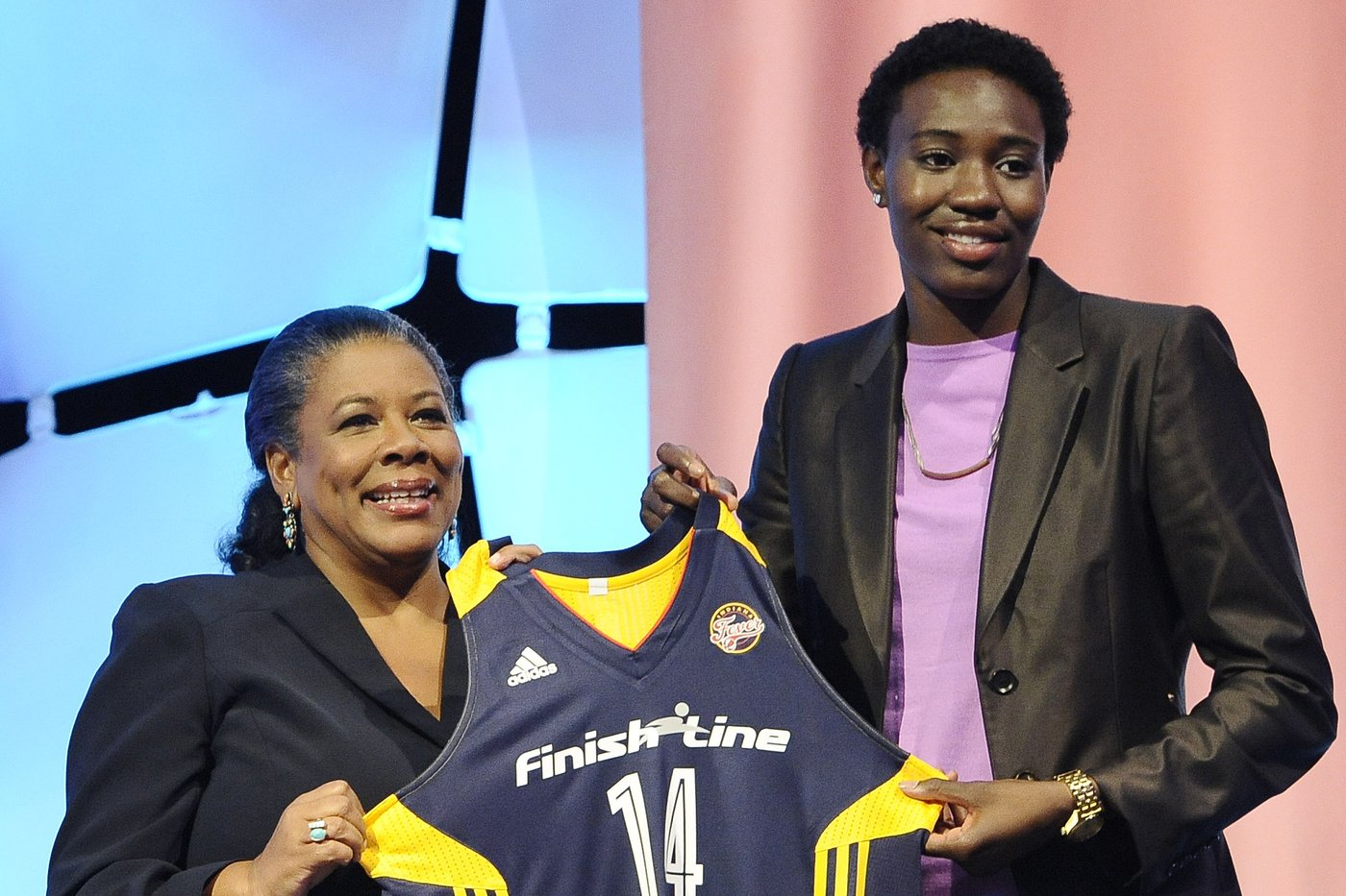 WNBA corporate sponsorship deals are growing. But not every athlete is getting their due | iNFOnews.ca WNBA corporate sponsorship deals are growing. But not every athlete is getting their due | iNFOnews.ca