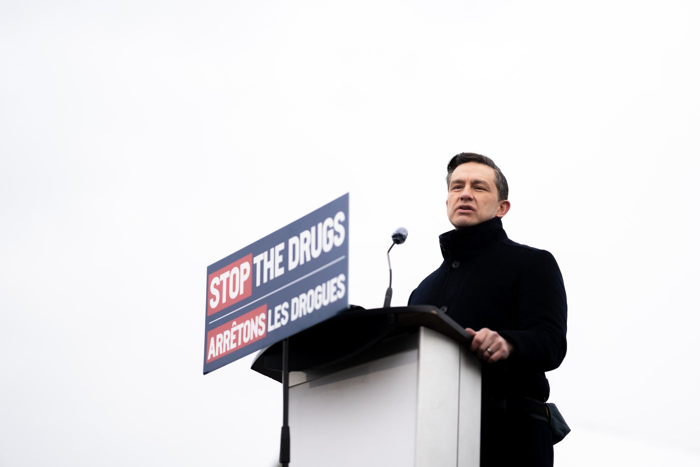 Poilievre would impose life sentences for trafficking more than 40 mg of fentanyl | iNFOnews.ca