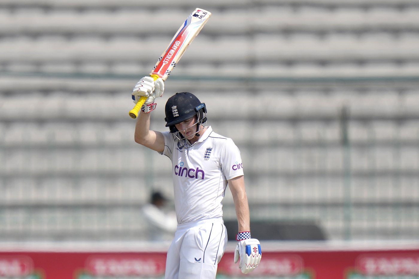 Brook and Root set batting records with 800-run England close to famous cricket win over Pakistan | iNFOnews.ca Brook and Root set batting records with 800-run England close to famous cricket win over Pakistan | iNFOnews.ca