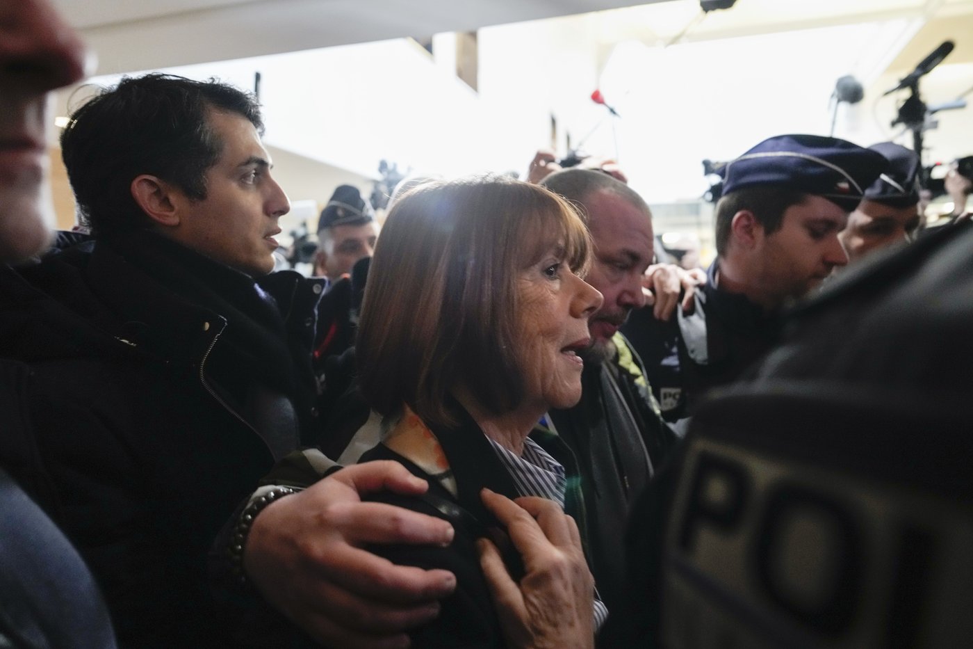 Gisèle Pelicot thanks backers after her ex-husband and his co-defendants are convicted in rape trial | iNFOnews.ca