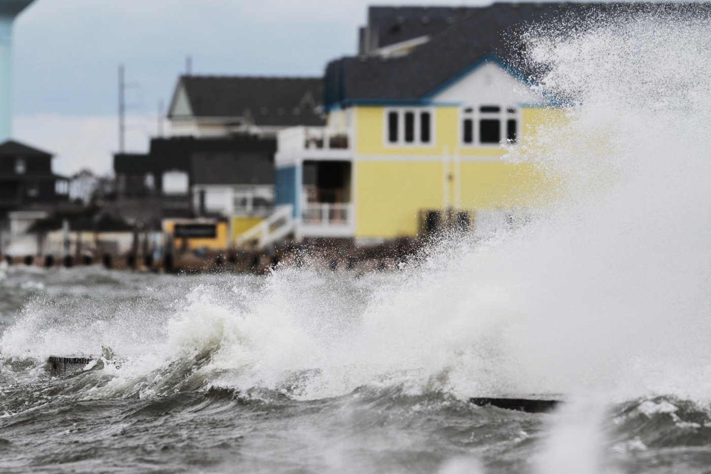 Strong winds can bring gale warnings to communities near water. Here's what that means | iNFOnews.ca Strong winds can bring gale warnings to communities near water. Here's what that means | iNFOnews.ca