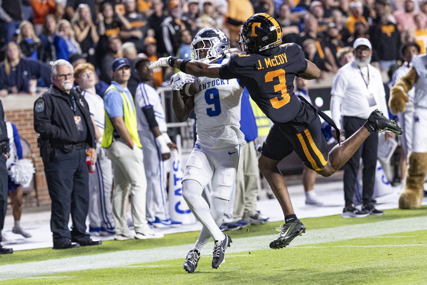 Kentucky steps away from SEC grind to host FCS Murray State. Both teams look to halt losing streaks | iNFOnews.ca