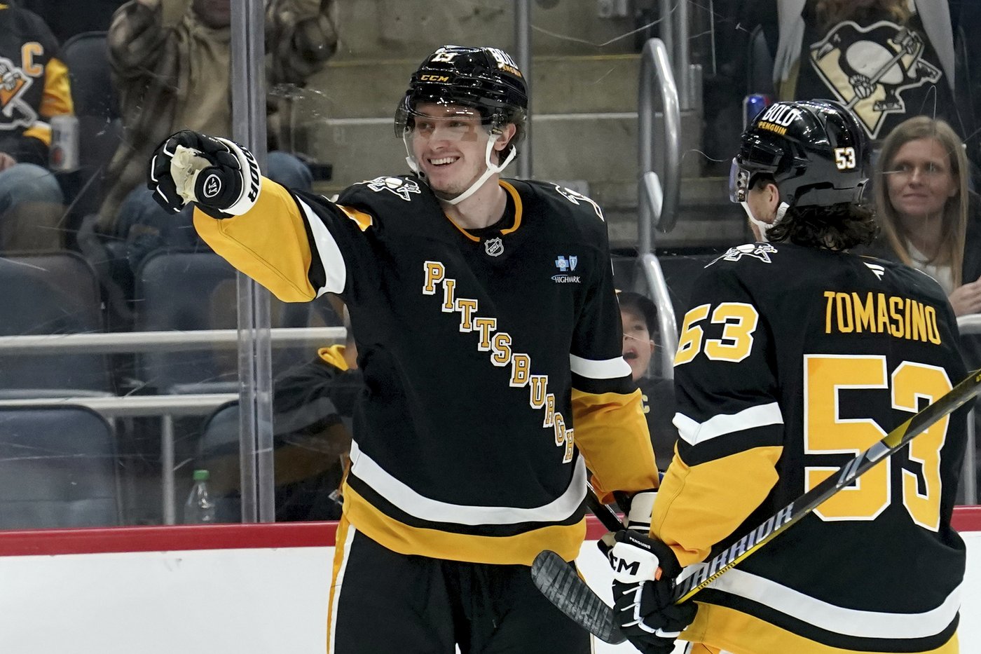 Rantanen records hat trick in 600th game and adds two assists as the Avalanche drill Pittsburgh 6-2 | iNFOnews.ca Rantanen records hat trick in 600th game and adds two assists as the Avalanche drill Pittsburgh 6-2 | iNFOnews.ca