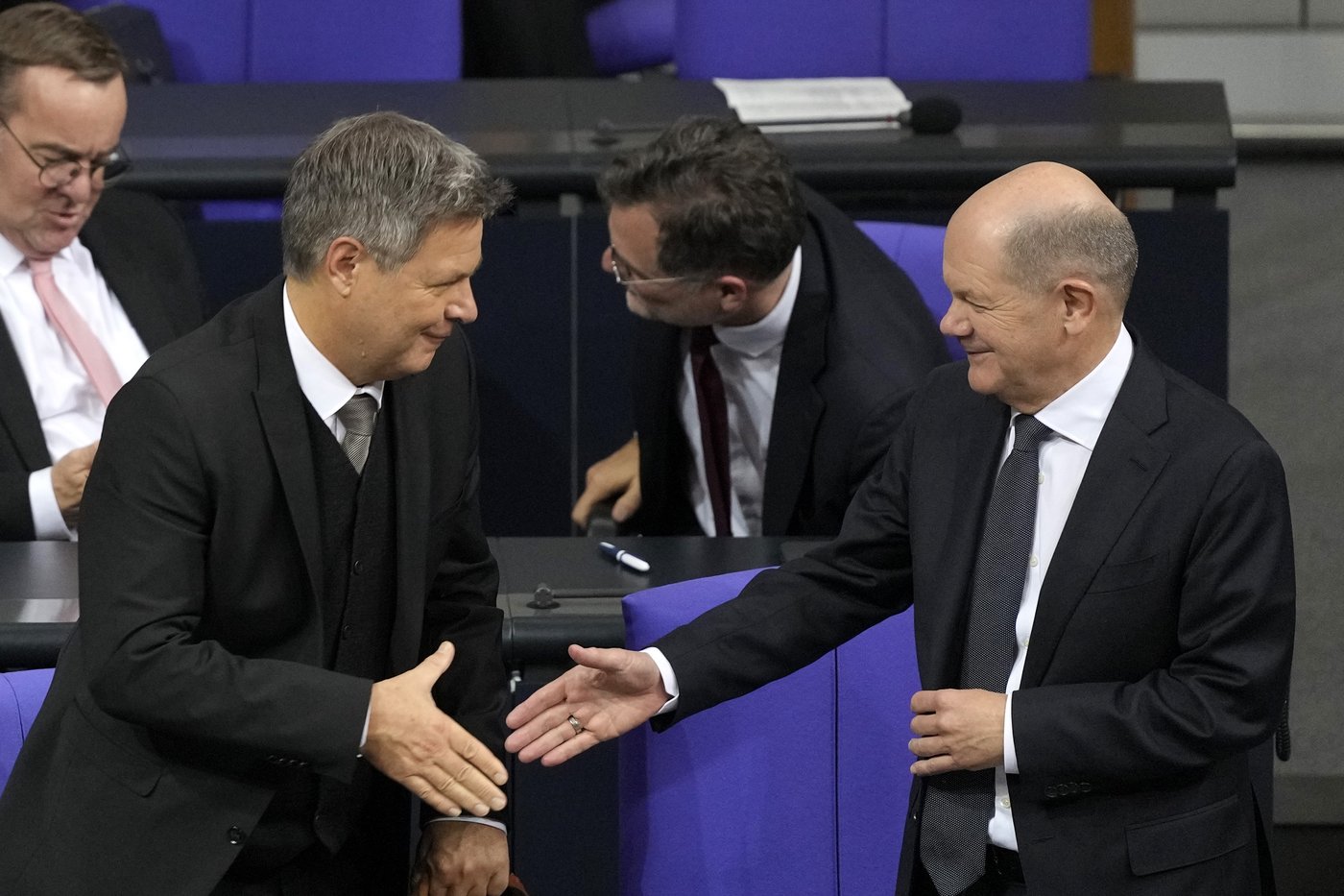 Germany's election contenders set out contrasting plans to revive the economy, reduce migration | iNFOnews.ca Germany's election contenders set out contrasting plans to revive the economy, reduce migration | iNFOnews.ca