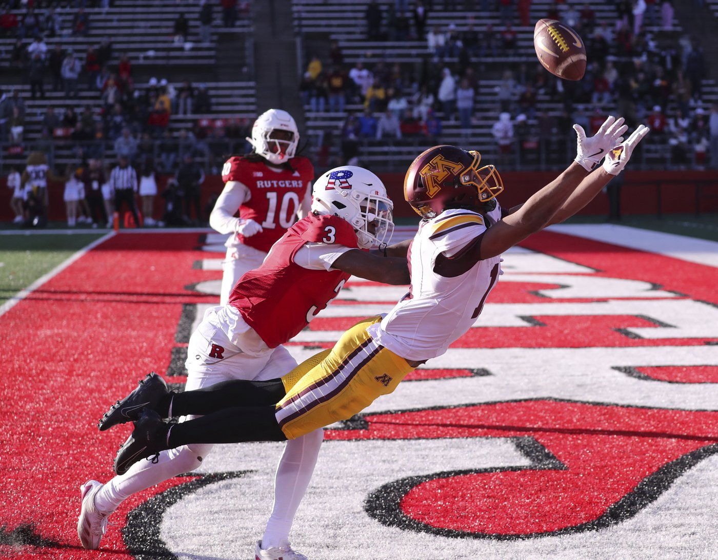 Kaliakmanis throws 3 TD against former mates as Rutgers ends 4-game slide and beats Minnesota 26-19 | iNFOnews.ca Kaliakmanis throws 3 TD against former mates as Rutgers ends 4-game slide and beats Minnesota 26-19 | iNFOnews.ca