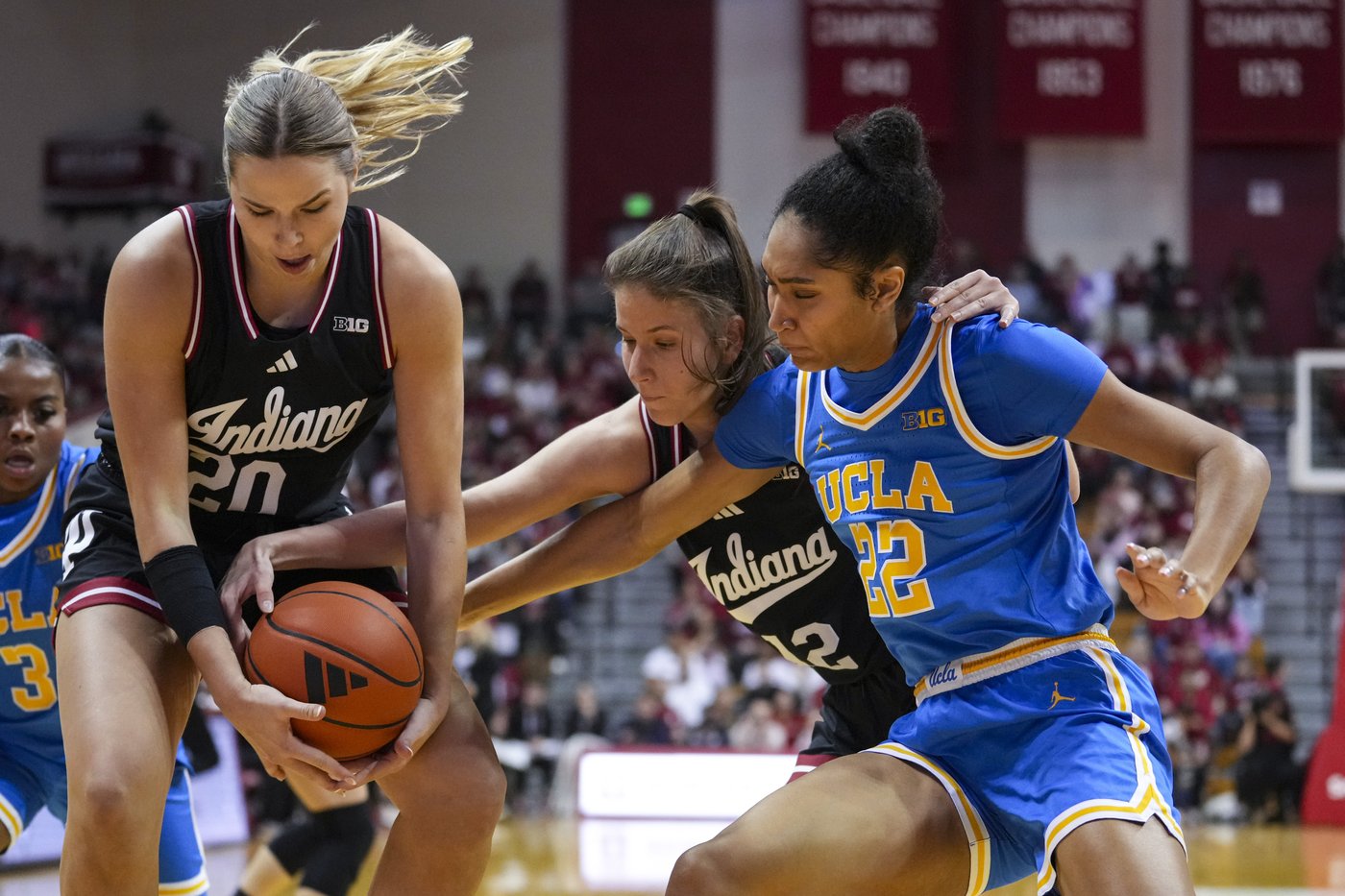Betts dominates as No . 1 UCLA women cruise past Indiana 73-62 | iNFOnews.ca Betts dominates as No . 1 UCLA women cruise past Indiana 73-62 | iNFOnews.ca