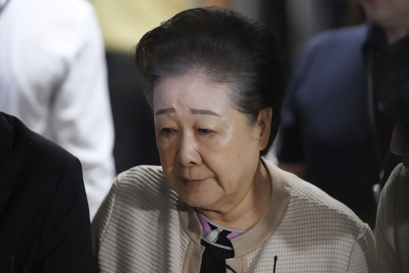 South Korean investigators seek arrest of leader of Unification Church in probe of ex-first lady | iNFOnews.ca