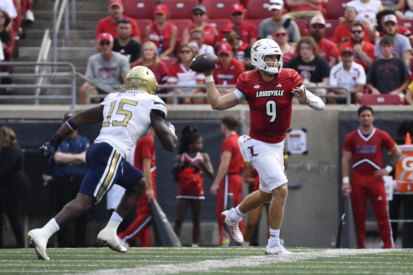 ACC This Week: No. 15 Louisville looks to stay perfect against No. 16 Notre Dame | iNFOnews.ca ACC This Week: No. 15 Louisville looks to stay perfect against No. 16 Notre Dame | iNFOnews.ca