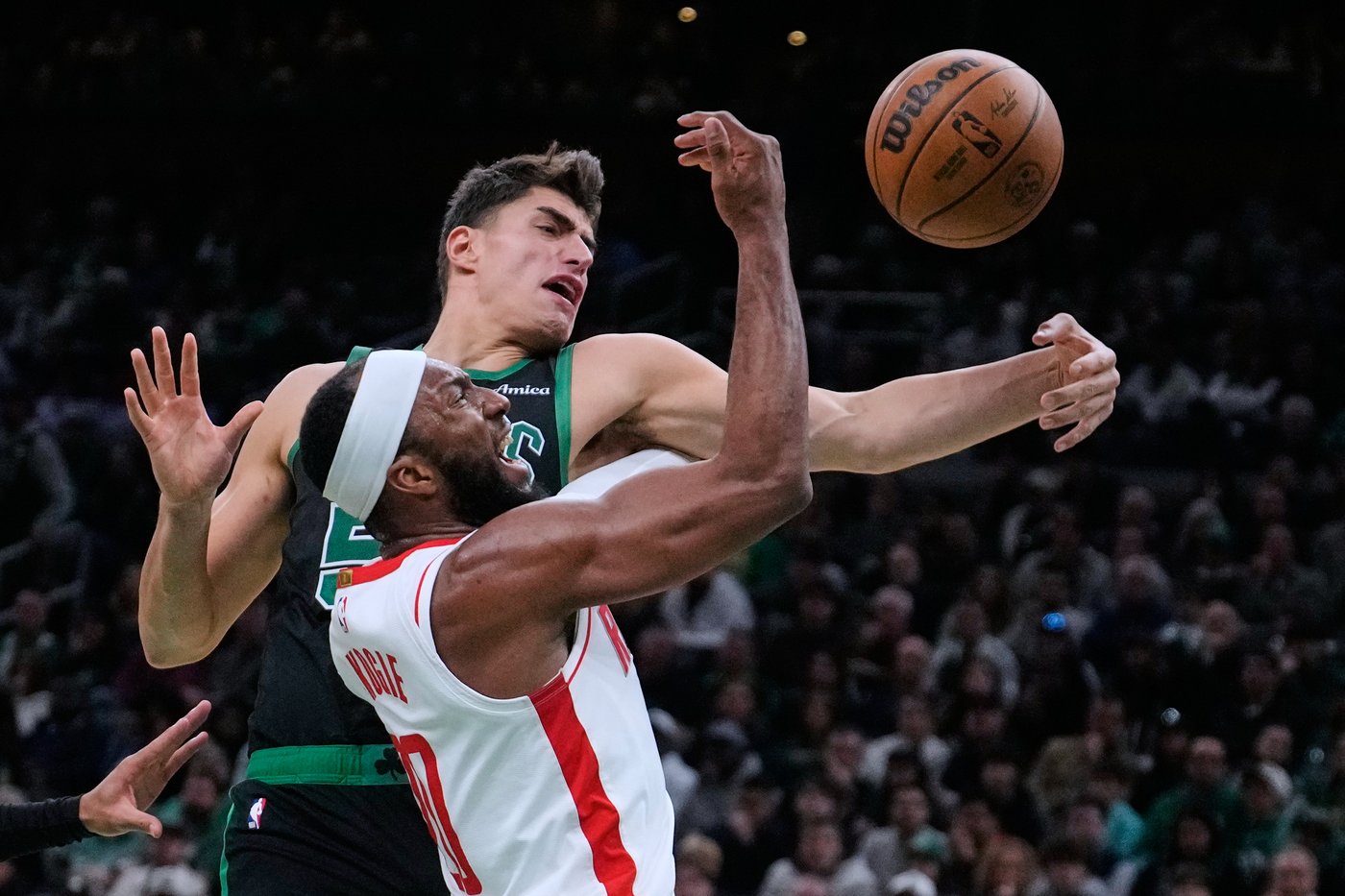 Durant scores 26, Rockets rout Celtics 128-101 | iNFOnews.ca Durant scores 26, Rockets rout Celtics 128-101 | iNFOnews.ca
