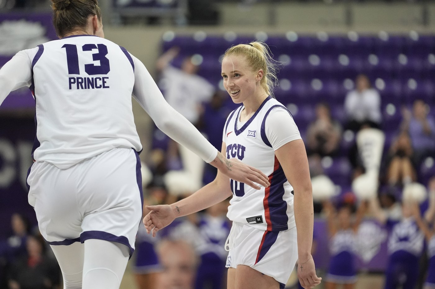 No. 1 UCLA among many top women's teams headed to warm locations for Thanksgiving tournaments | iNFOnews.ca No. 1 UCLA among many top women's teams headed to warm locations for Thanksgiving tournaments | iNFOnews.ca