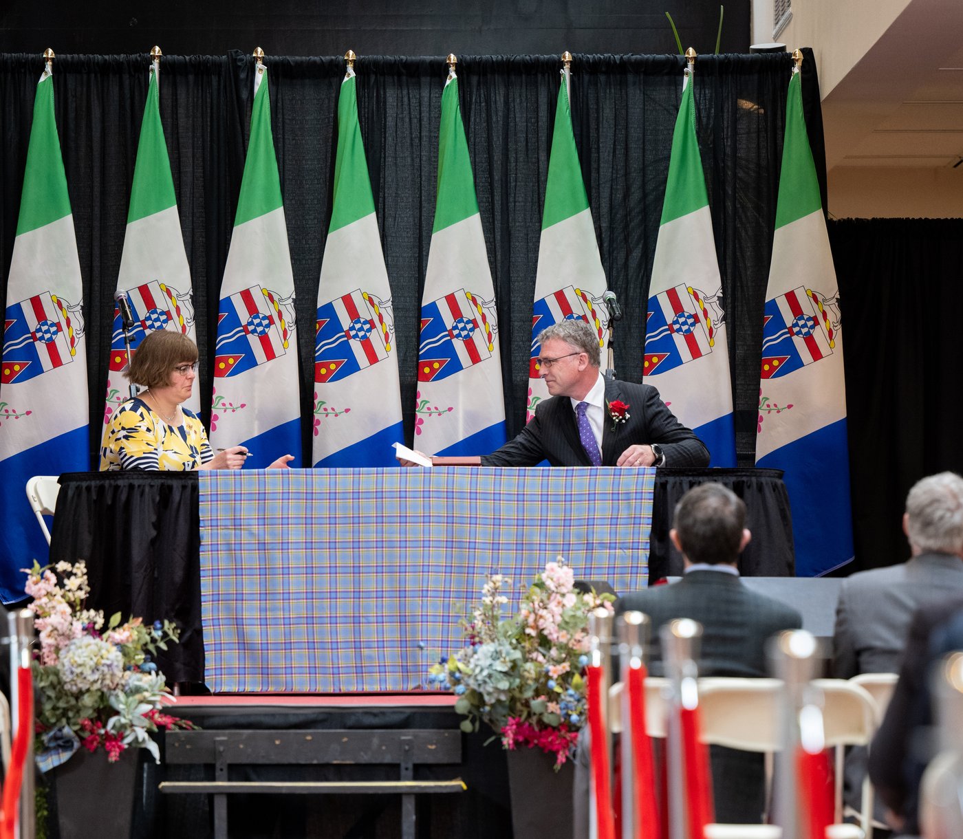 Oath to monarch now optional in Yukon after council refused pledge to King | iNFOnews.ca Oath to monarch now optional in Yukon after council refused pledge to King | iNFOnews.ca