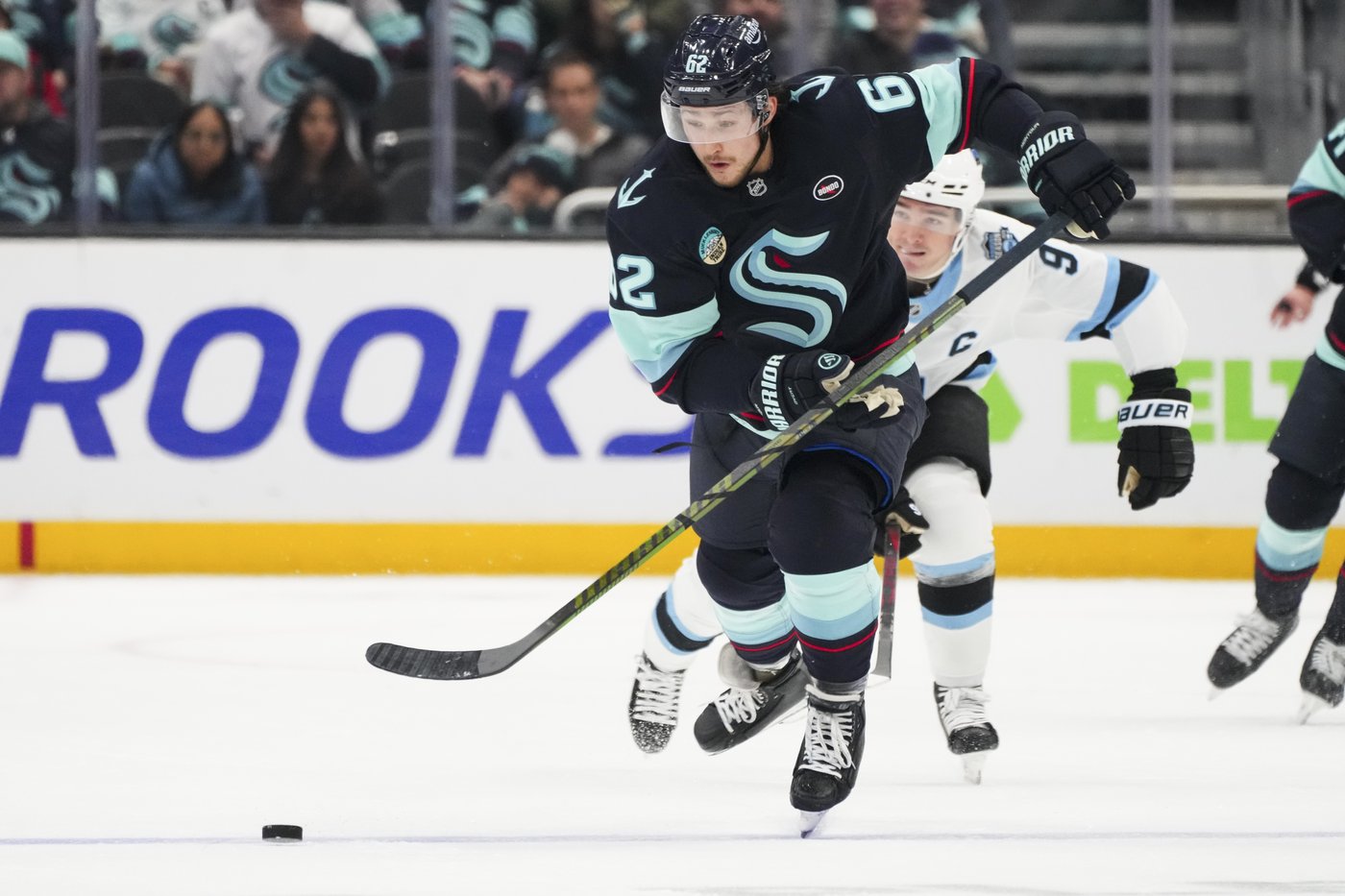 Kraken score 3 third-period goals in 5-2 win over Utah | iNFOnews.ca Kraken score 3 third-period goals in 5-2 win over Utah | iNFOnews.ca