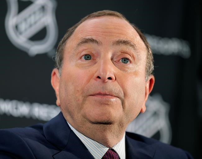 Bettman 'disappointed' Ottawa's downtown arena plan is on the verge of collapse | iNFOnews.ca Bettman 'disappointed' Ottawa's downtown arena plan is on the verge of collapse | iNFOnews.ca