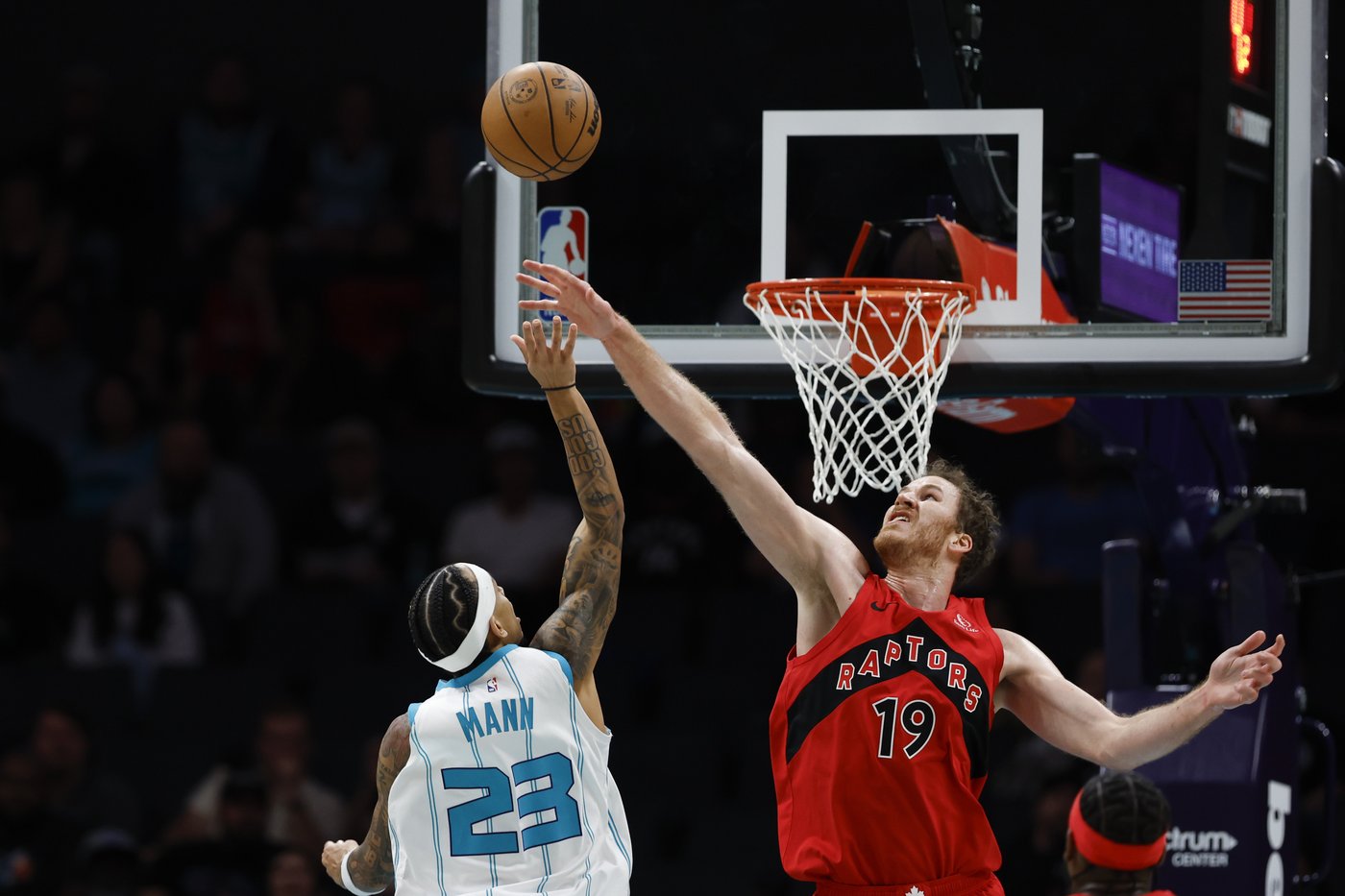 Tre Mann scores 27, Hornets get 72 points from their bench to beat Raptors 138-133 | iNFOnews.ca Tre Mann scores 27, Hornets get 72 points from their bench to beat Raptors 138-133 | iNFOnews.ca