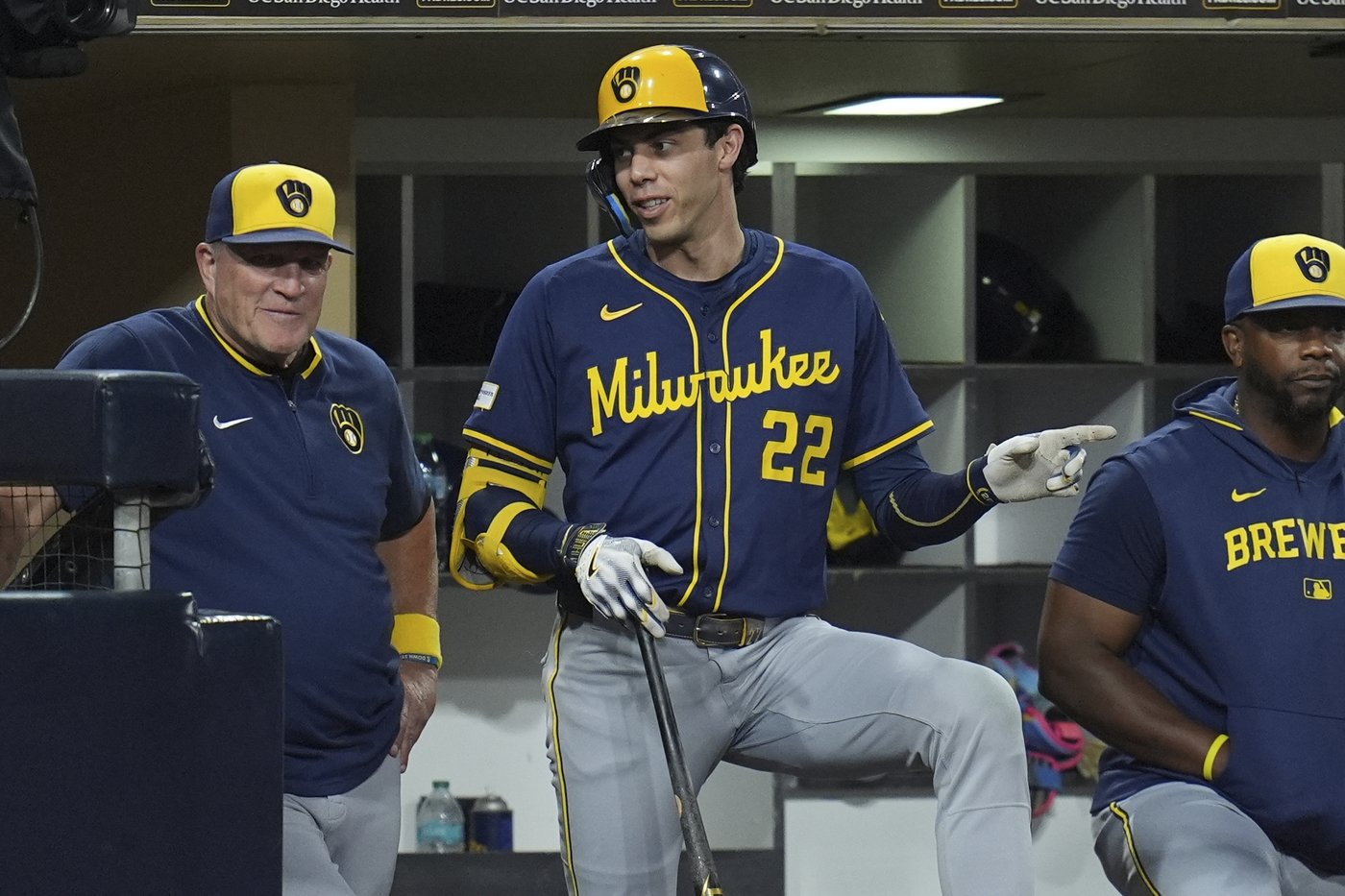 Fermin's 11th-inning single sends the Padres into the playoffs with 5-4 win over the Brewers | iNFOnews.ca Fermin's 11th-inning single sends the Padres into the playoffs with 5-4 win over the Brewers | iNFOnews.ca