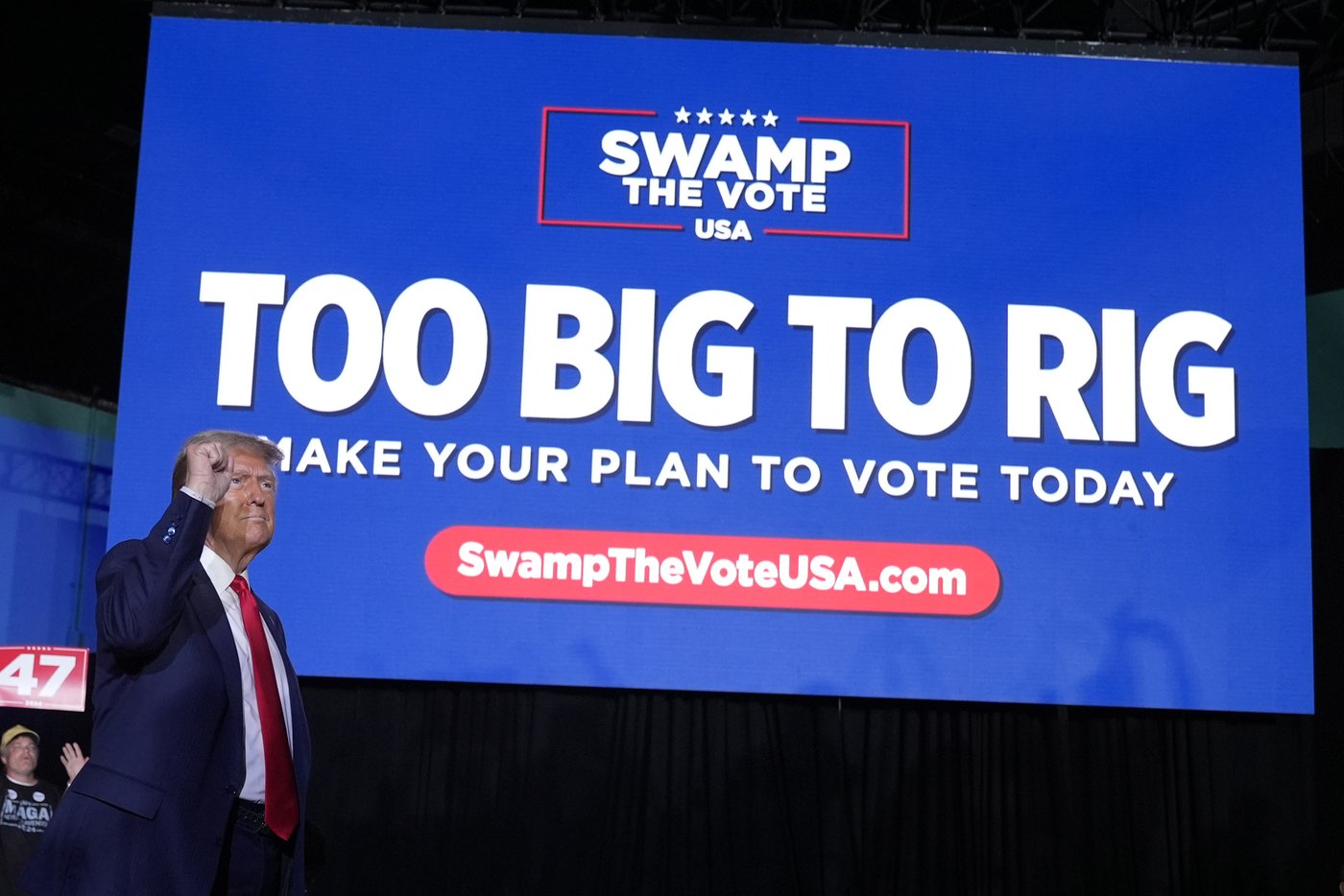 Trump hurls a string of insults at Harris including 'lazy,' a racist trope against Black people | iNFOnews.ca Trump hurls a string of insults at Harris including 'lazy,' a racist trope against Black people | iNFOnews.ca