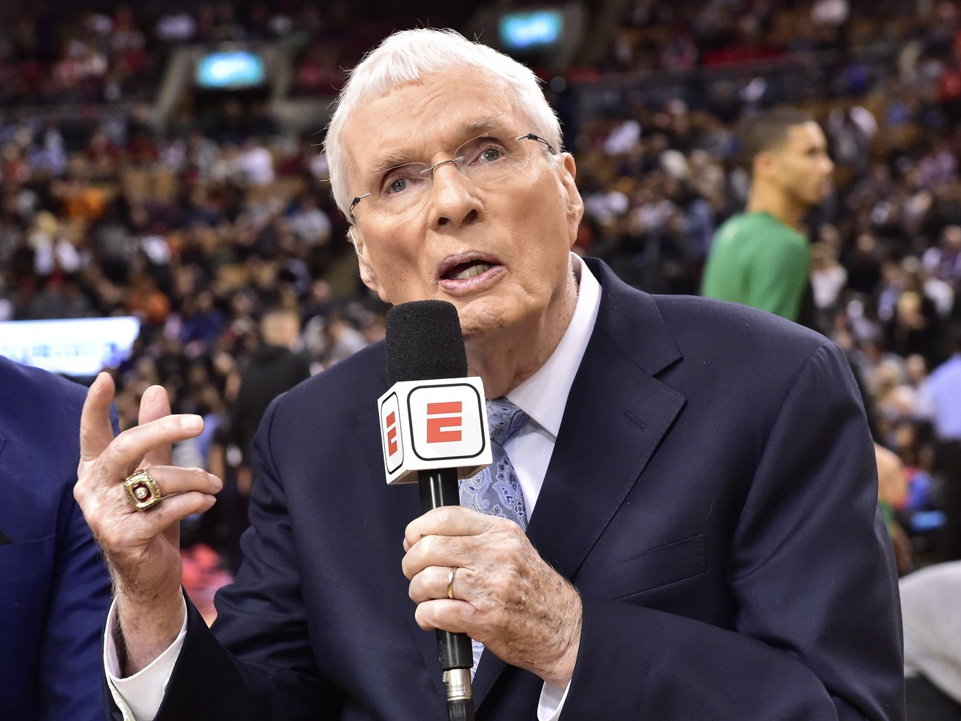 Hubie Brown, a basketball coach, broadcaster and always a teacher, calls his final game at 91 | iNFOnews.ca