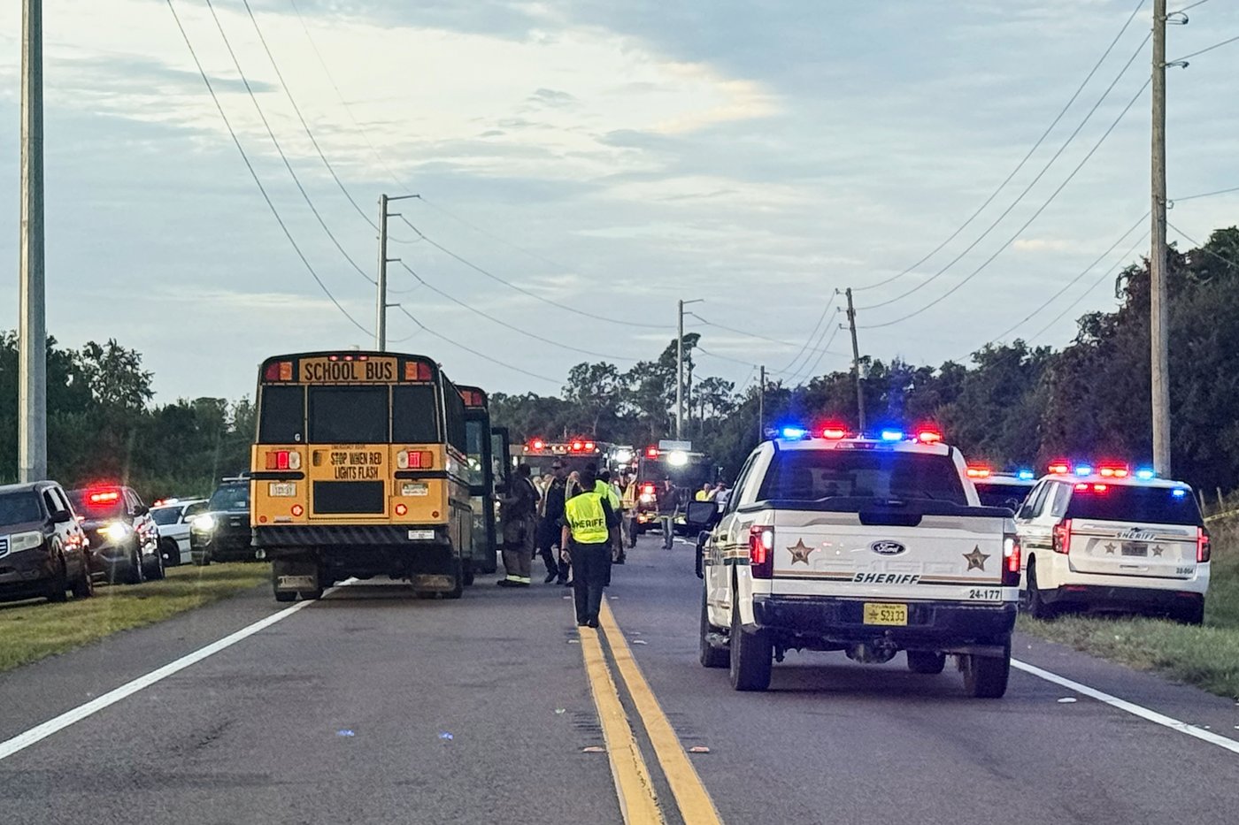 2 people killed, including a student, after Florida school bus rolls over in crash | iNwheels 2 people killed, including a student, after Florida school bus rolls over in crash | iNwheels