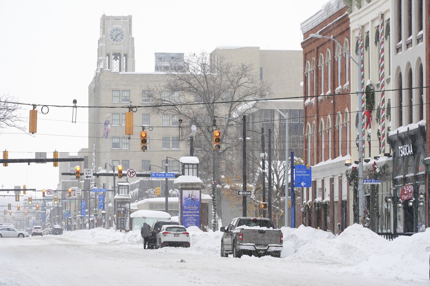 Already buried under snow, Great Lakes region expected to see more stormy weather this week | iNFOnews.ca Already buried under snow, Great Lakes region expected to see more stormy weather this week | iNFOnews.ca