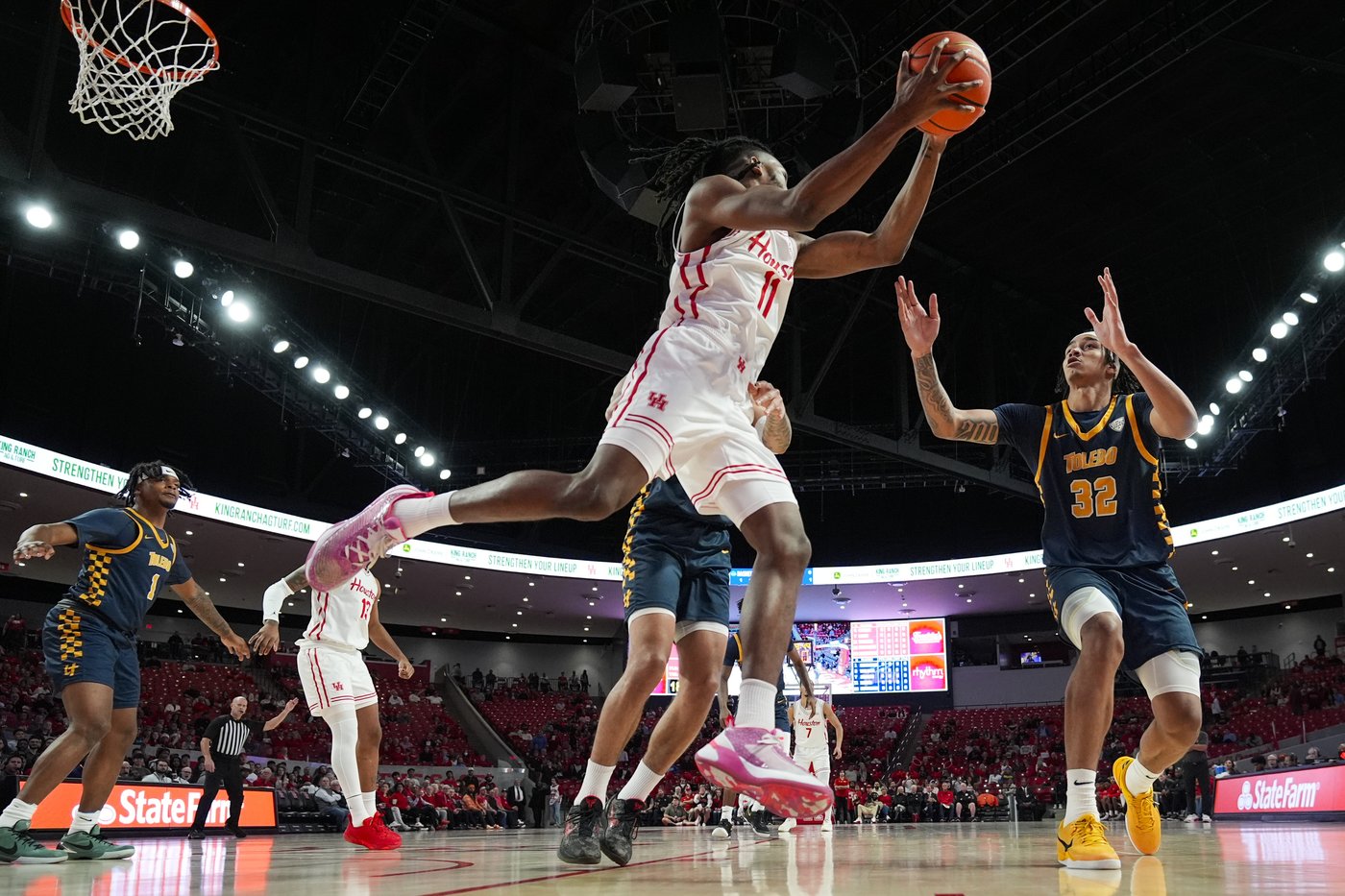 Terrance Arceneaux comes off bench to help No. 15 Houston rout Toledo 78-49 | iNFOnews.ca Terrance Arceneaux comes off bench to help No. 15 Houston rout Toledo 78-49 | iNFOnews.ca