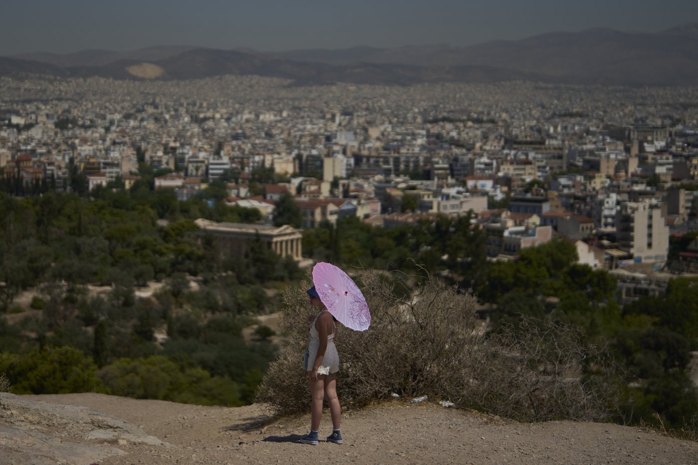 Greece imposes work breaks as a heat wave grips the country | iNFOnews.ca