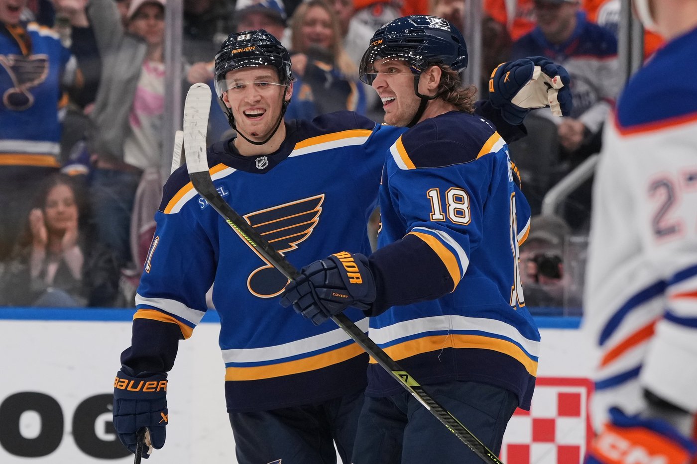 Dvorsky scores first NHL goal, Blues stop 7-game slide by beating Oilers 3-2 | iNFOnews.ca