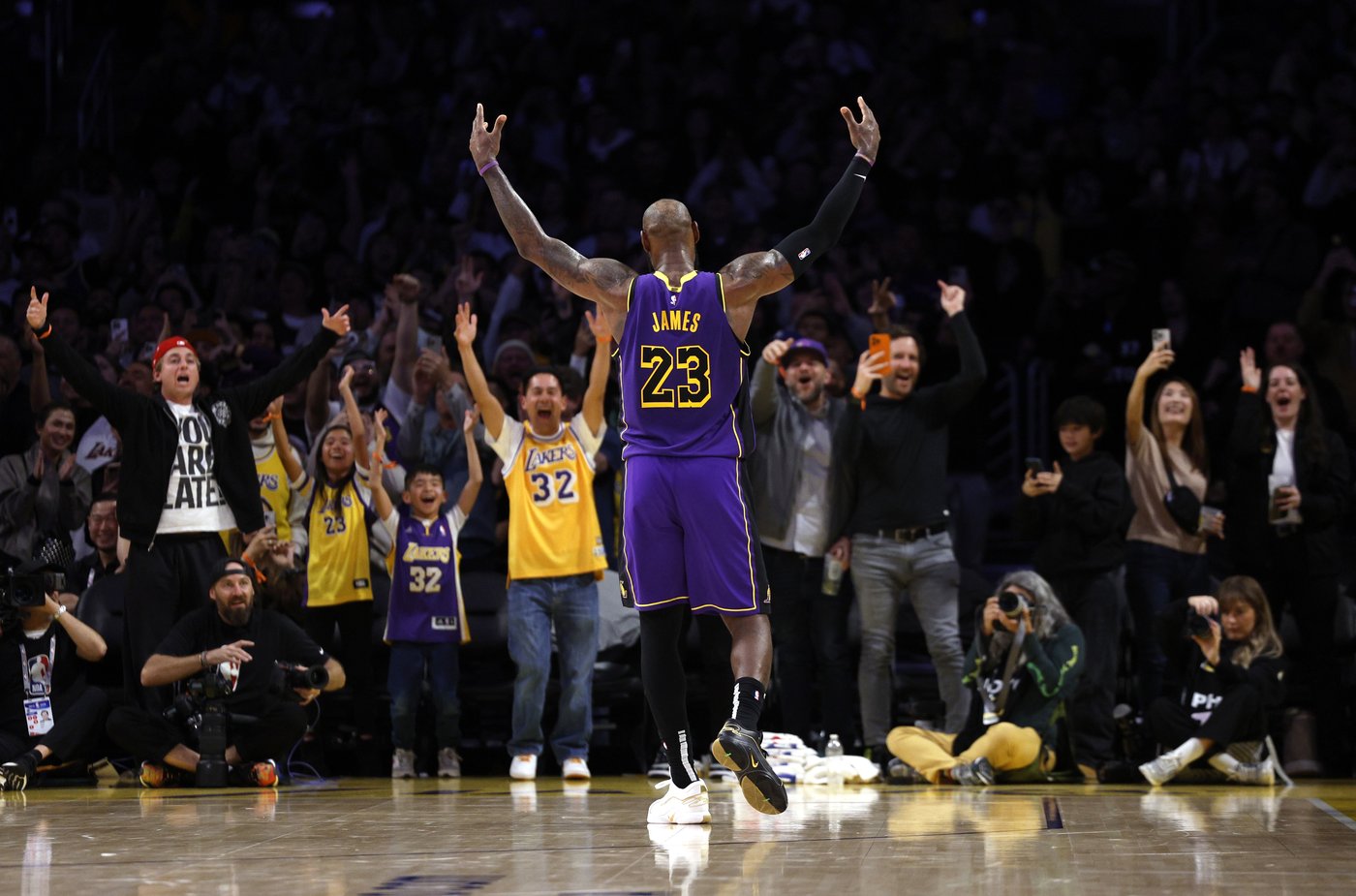 LeBron James will sit out the Lakers' game against Indiana to rest his sore left ankle | iNFOnews.ca LeBron James will sit out the Lakers' game against Indiana to rest his sore left ankle | iNFOnews.ca