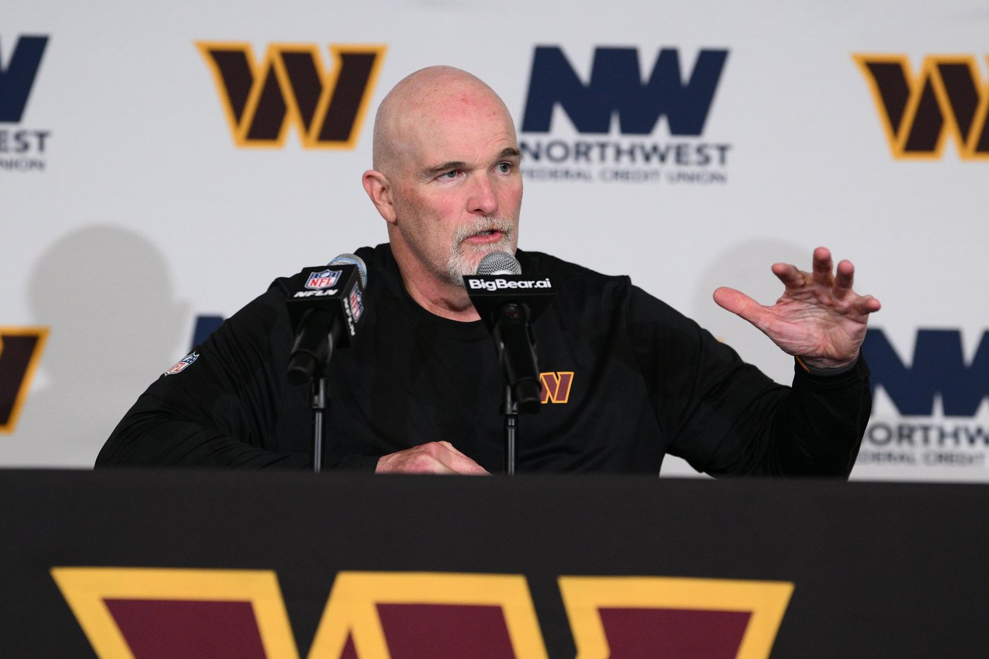 The Commanders are 3-7 and they are not competitive. So what change did coach Dan Quinn make? | iNFOnews.ca