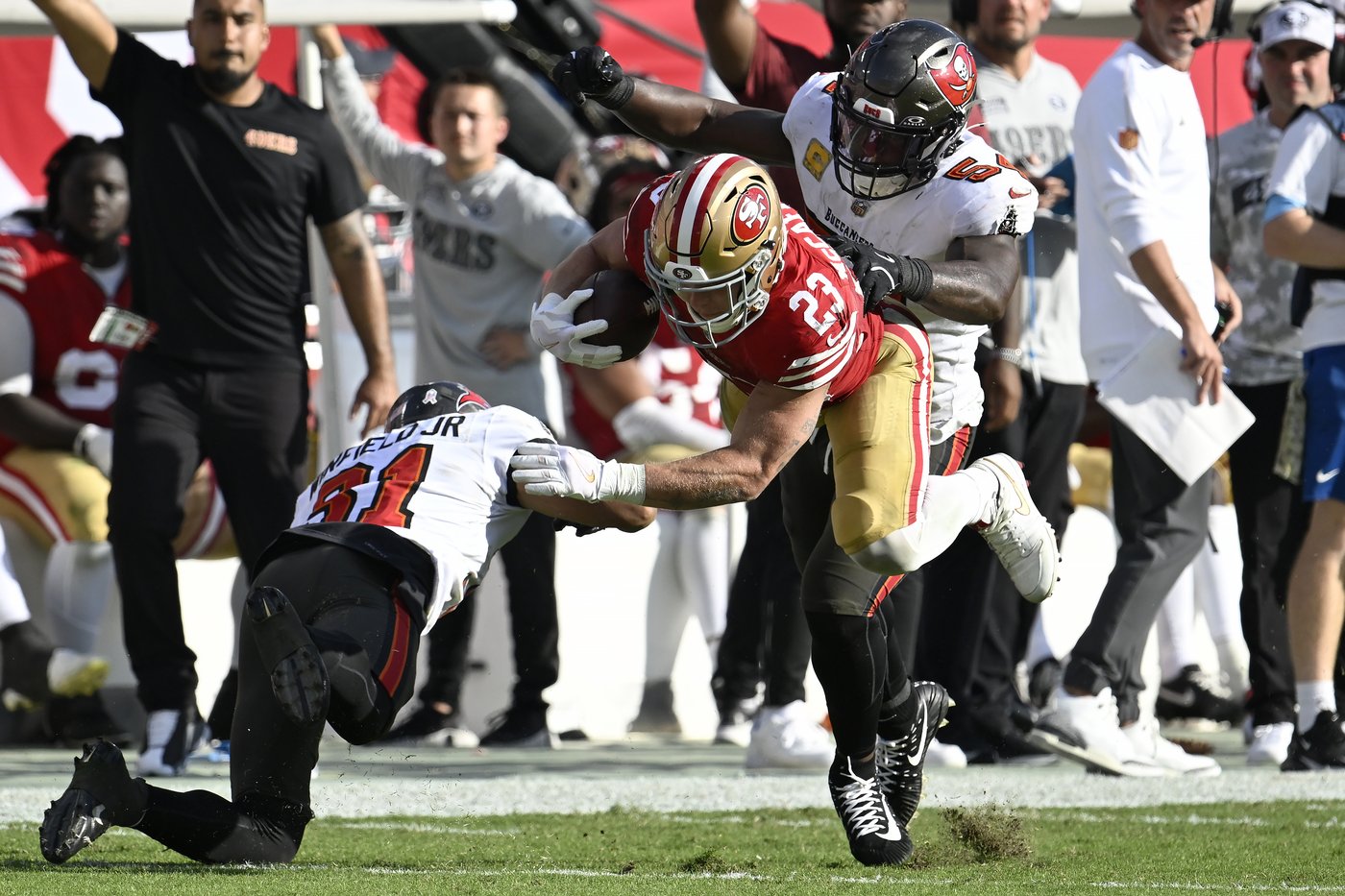Christian McCaffrey happy to be back on field and making plays to help 49ers win in his season debut | iNFOnews.ca Christian McCaffrey happy to be back on field and making plays to help 49ers win in his season debut | iNFOnews.ca