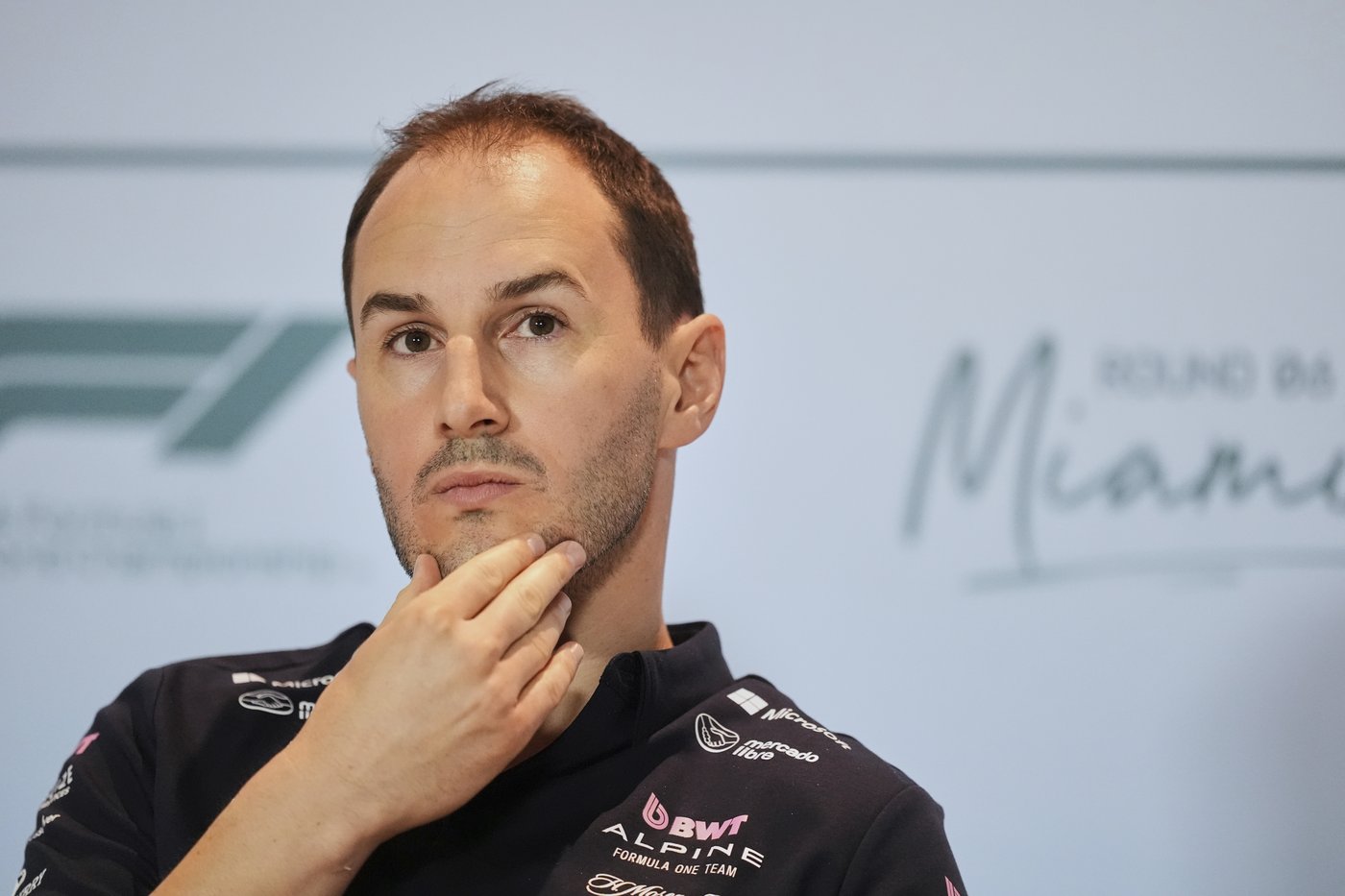 F1's Alpine announces resignation of Oliver Oakes as team principal | iNFOnews.ca