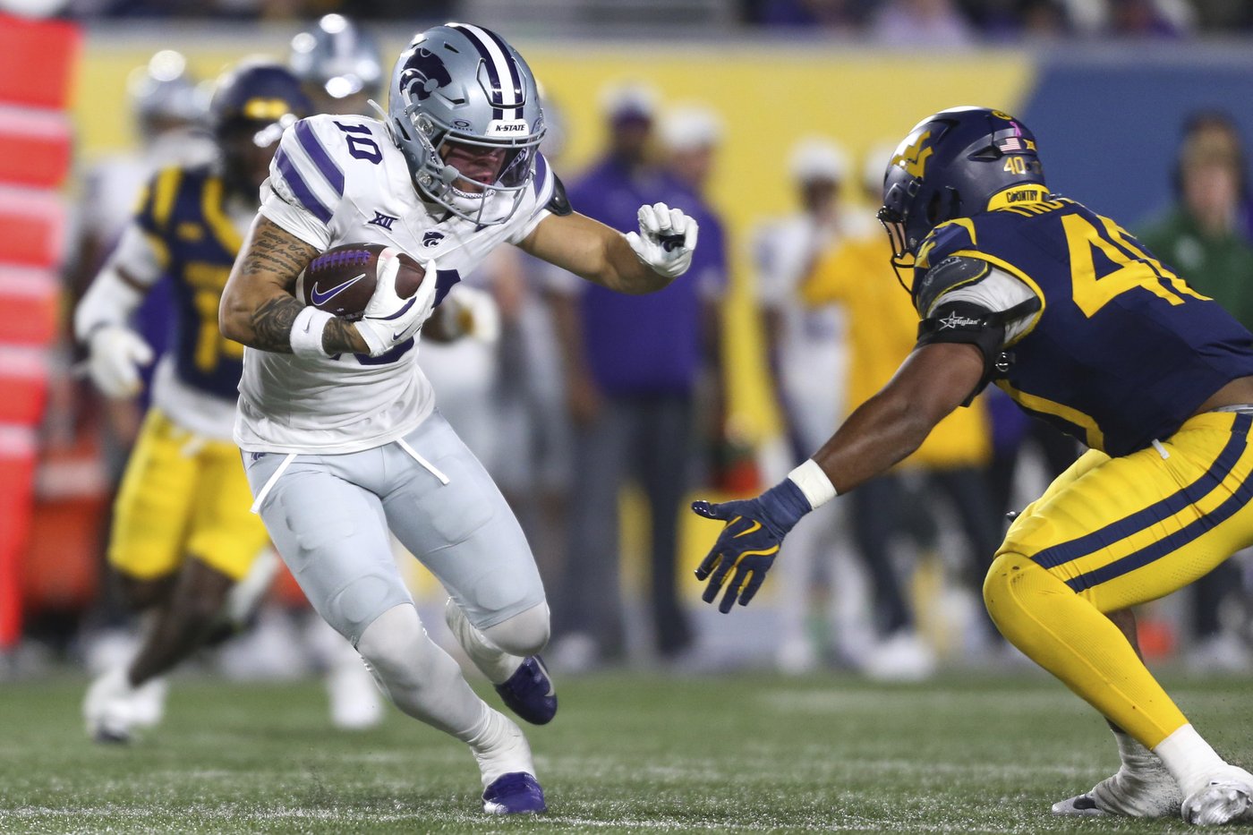 Avery Johnson throws for 3 TDs, Kansas State beats West Virginia 45-18 in road Big 12 test | iNFOnews.ca
