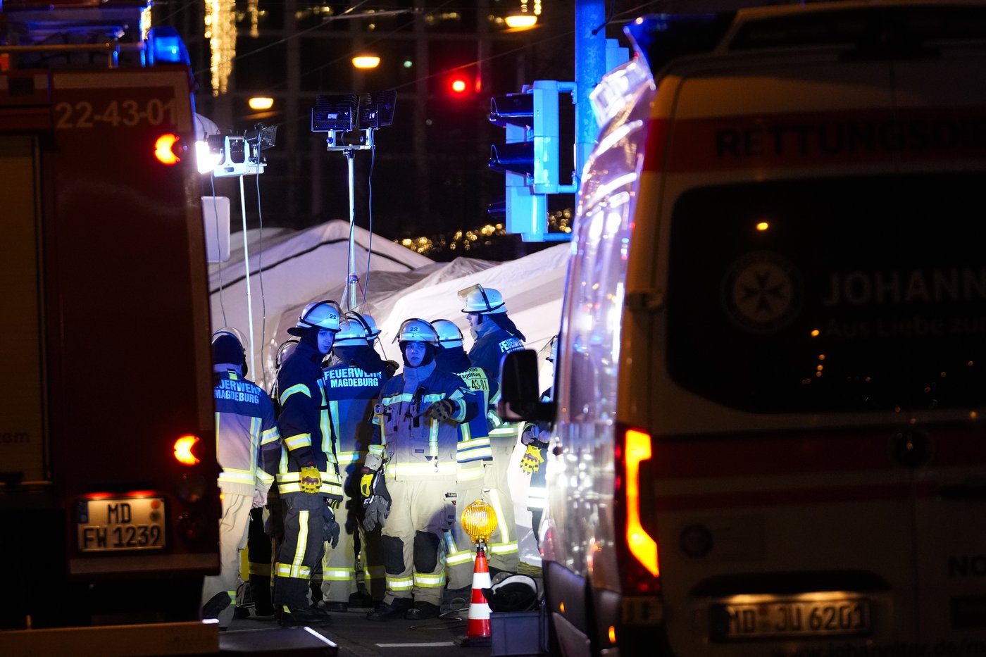 Germans mourn attack on Christmas market with no answers about why | iNFOnews.ca