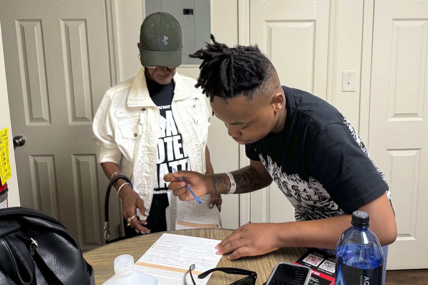 Activists in rural Georgia seek more robust effort to get Black voters to the polls | iNFOnews.ca Activists in rural Georgia seek more robust effort to get Black voters to the polls | iNFOnews.ca