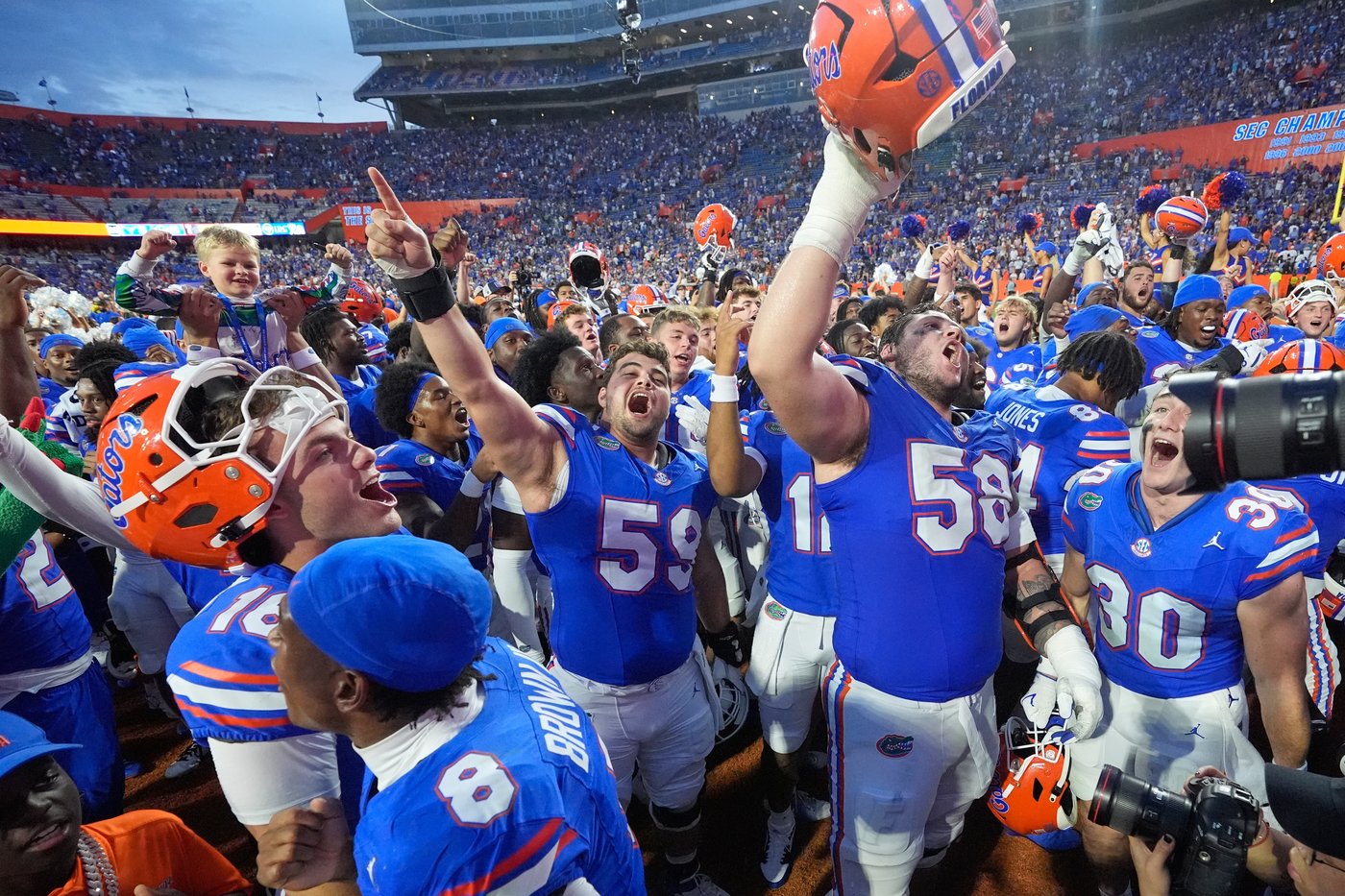 Lagway improves, Wilson shines in his debut and Florida upsets No. 9 Texas 29-21 in the Swamp | iNFOnews.ca Lagway improves, Wilson shines in his debut and Florida upsets No. 9 Texas 29-21 in the Swamp | iNFOnews.ca