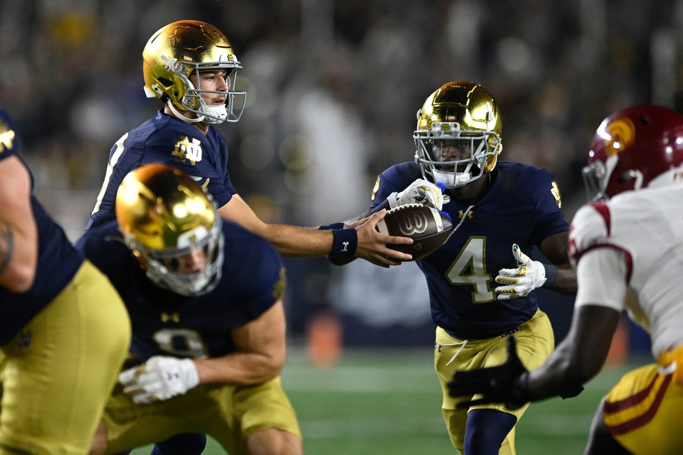 AP Player of the Week: Notre Dame's Jeremiyah Love ran for career-high 228 yards in win over USC | iNFOnews.ca AP Player of the Week: Notre Dame's Jeremiyah Love ran for career-high 228 yards in win over USC | iNFOnews.ca