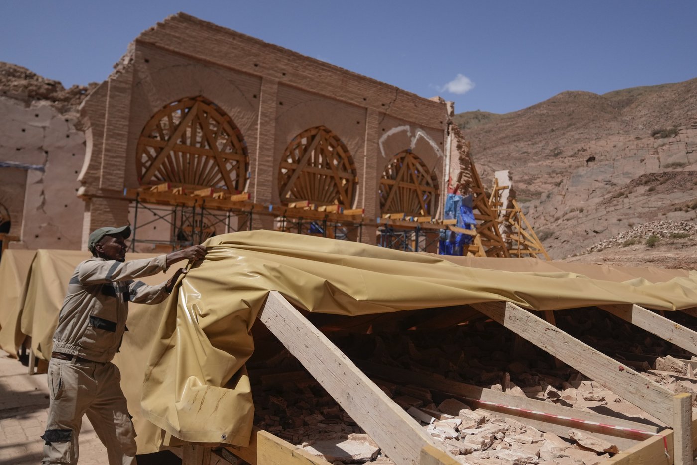 Brick by brick, Morocco rebuilds 12th-century mosque destroyed by 2023 earthquake | iNFOnews.ca Brick by brick, Morocco rebuilds 12th-century mosque destroyed by 2023 earthquake | iNFOnews.ca