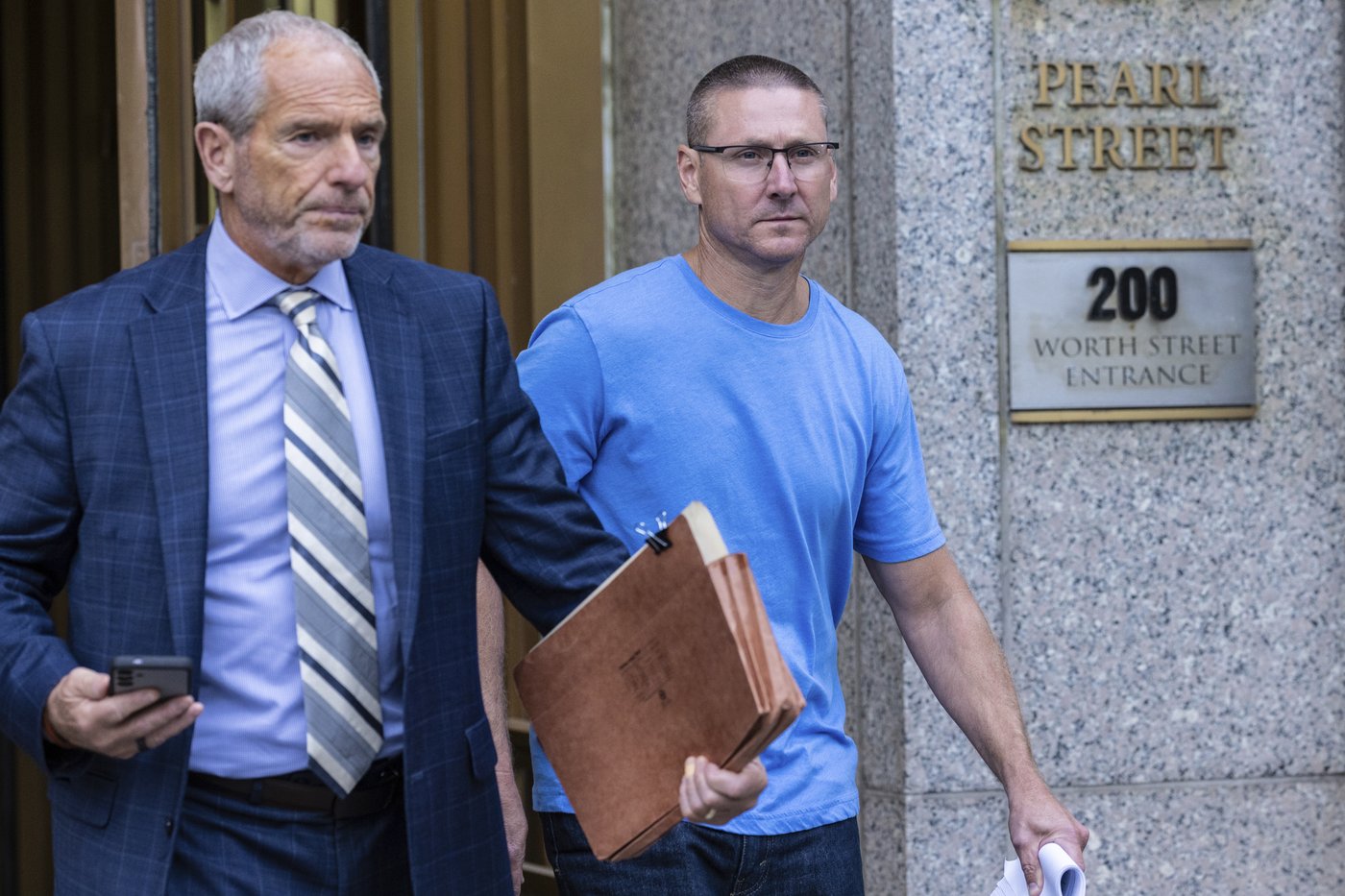 Ex-FDNY chief pleads guilty to accepting bribes to speed safety inspections | iNFOnews.ca Ex-FDNY chief pleads guilty to accepting bribes to speed safety inspections | iNFOnews.ca