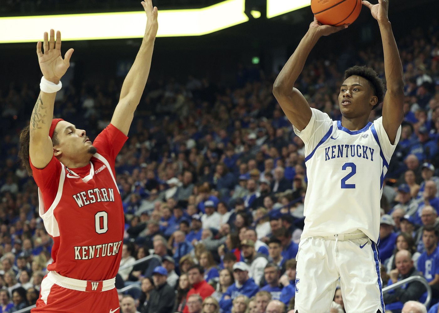 Oweh, Carr each score 18 points to help No. 8 Kentucky outlast Western Kentucky 87-68 | iNFOnews.ca