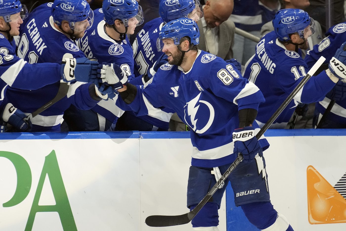 Kucherov scores with 55 seconds to play as Lightning rally for 4-3 win over Golden Knights | iNFOnews.ca