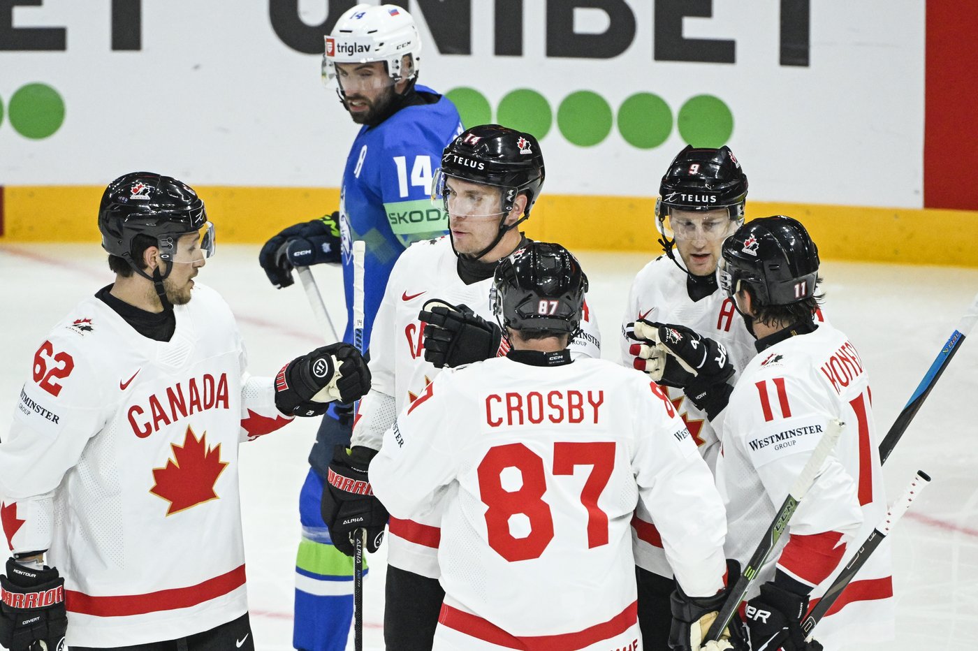 Canada shuts out Slovenia to open hockey worlds , Sweden downs Austria, Switzerland tops Denmark | iNFOnews.ca