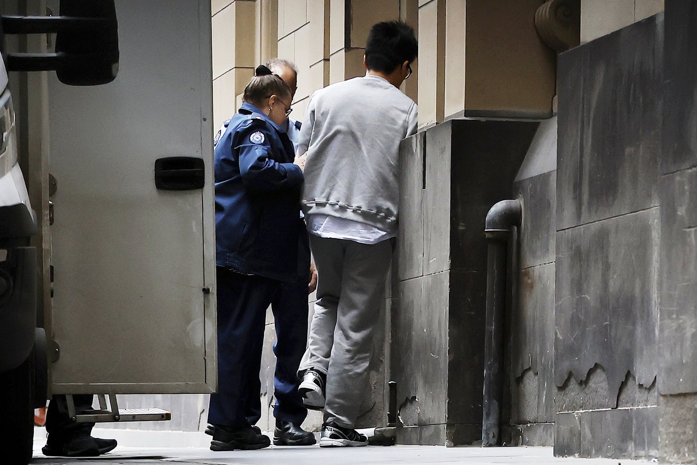 Doctor accused of secretly recording 4,500 videos in Australian hospital restrooms released on bail | iNFOnews.ca