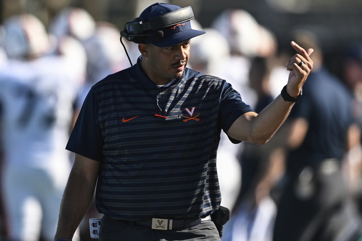 Virginia's Tony Elliott is looking for a step forward with a reworked roster in his 4th season | iNFOnews.ca Virginia's Tony Elliott is looking for a step forward with a reworked roster in his 4th season | iNFOnews.ca