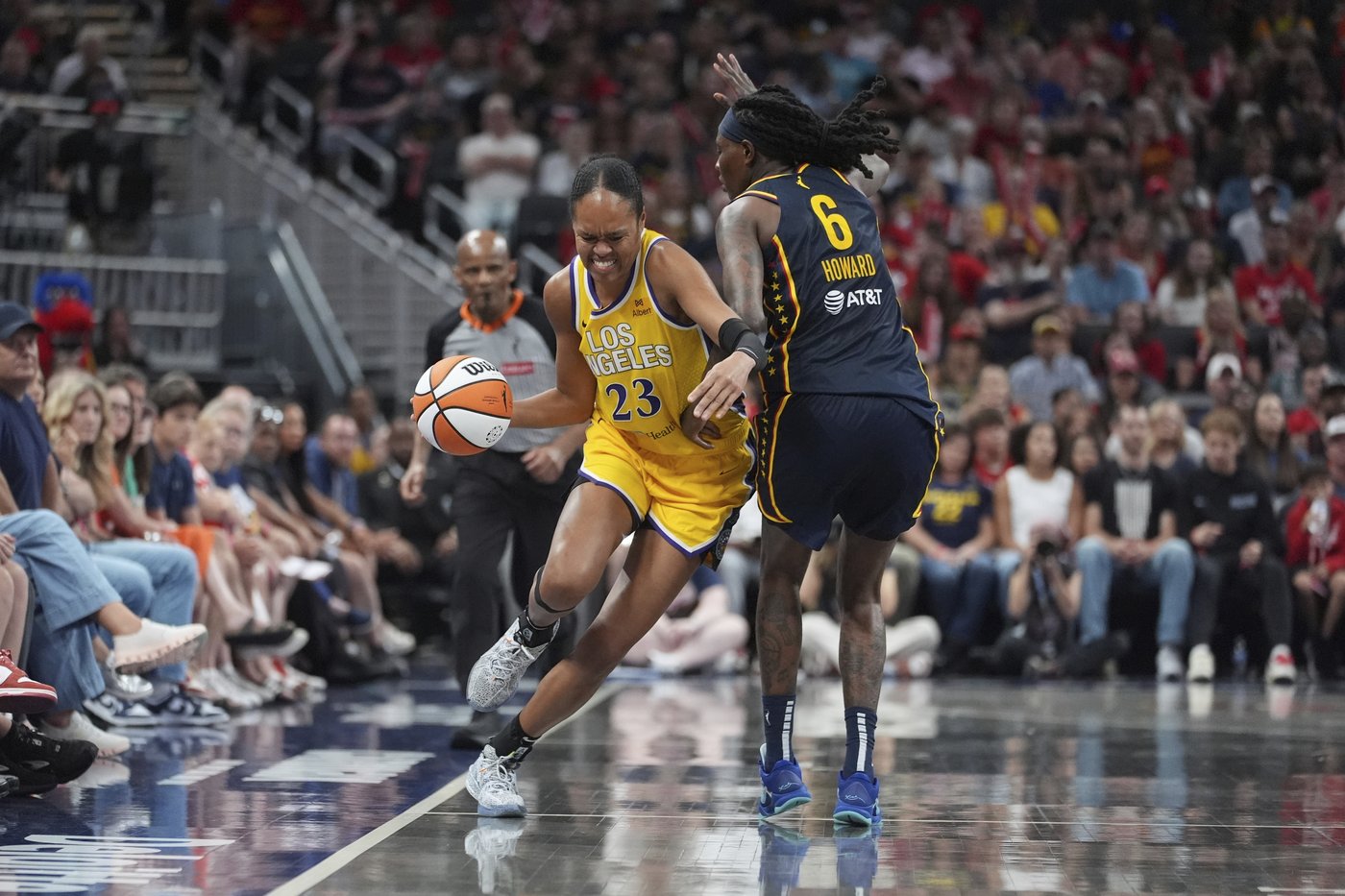 Azura Stevens' double-double lifts Sparks over Fever 89-87 | iNFOnews.ca