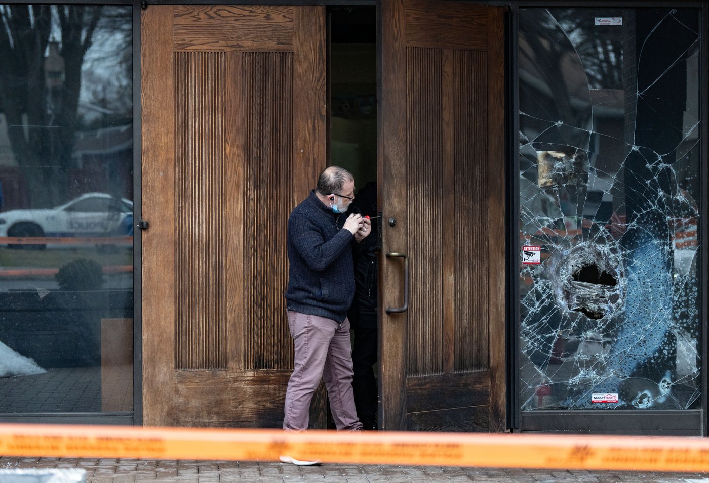 Montreal man charged in December firebombing, vandalism at suburban synagogue | iNFOnews.ca Montreal man charged in December firebombing, vandalism at suburban synagogue | iNFOnews.ca