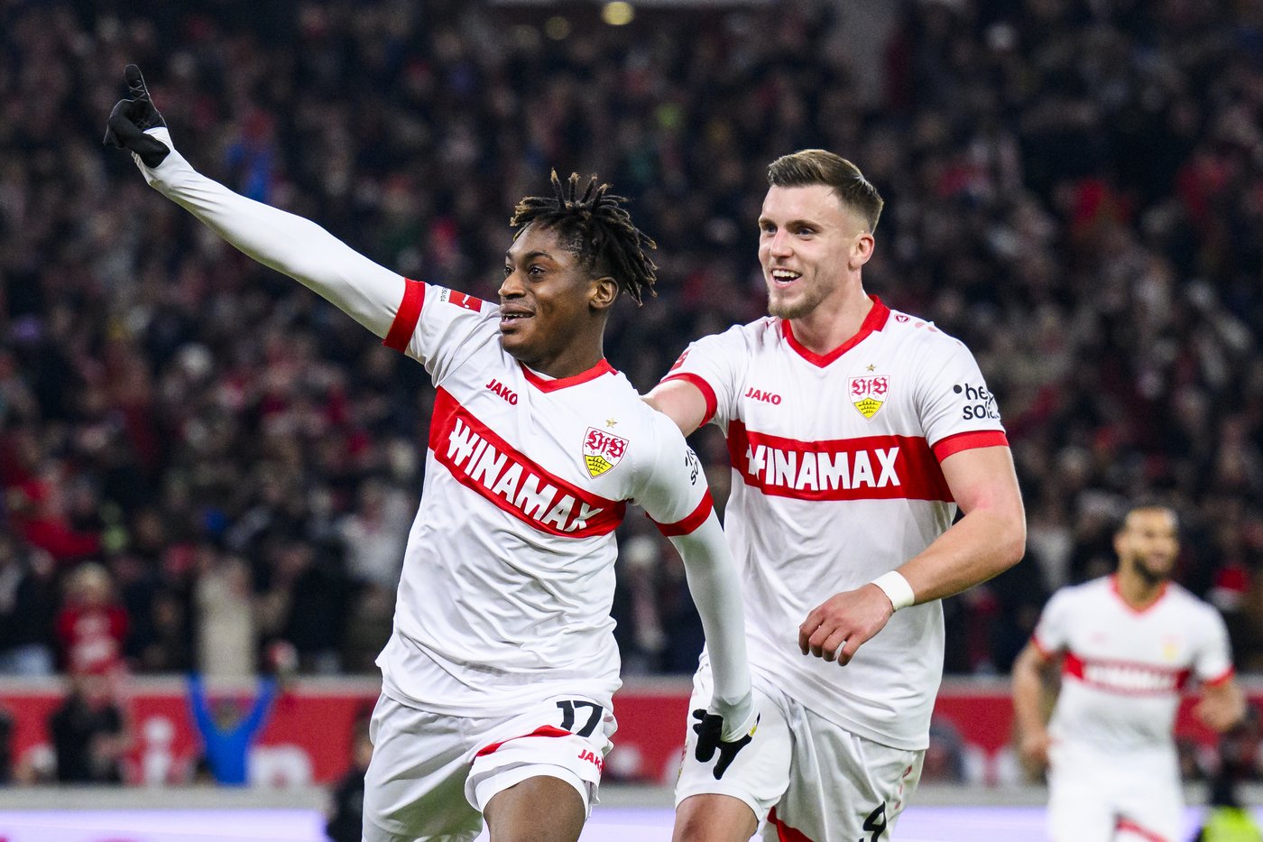 Schick hat trick helps Leverkusen cover defensive lapses. Frankfurt and Dortmund win in Bundesliga | iNFOnews.ca Schick hat trick helps Leverkusen cover defensive lapses. Frankfurt and Dortmund win in Bundesliga | iNFOnews.ca